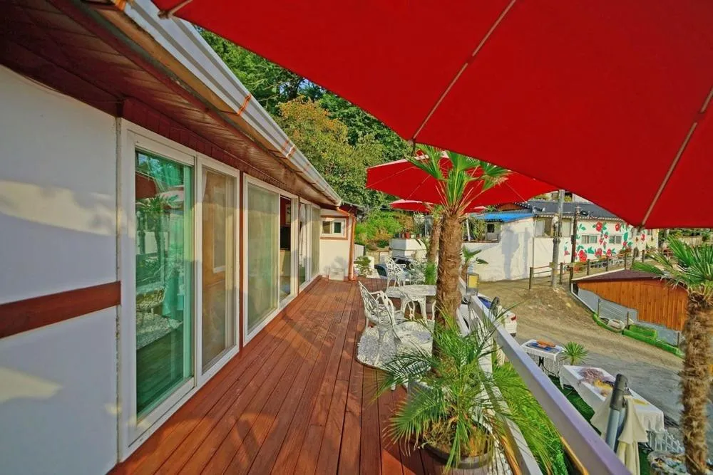 Jeonjuhanogmaeul Geha GongganyiMei mi