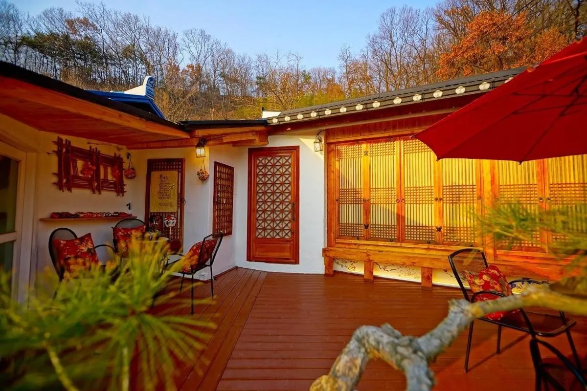 Jeonjuhanogmaeul Geha GongganyiMei mi