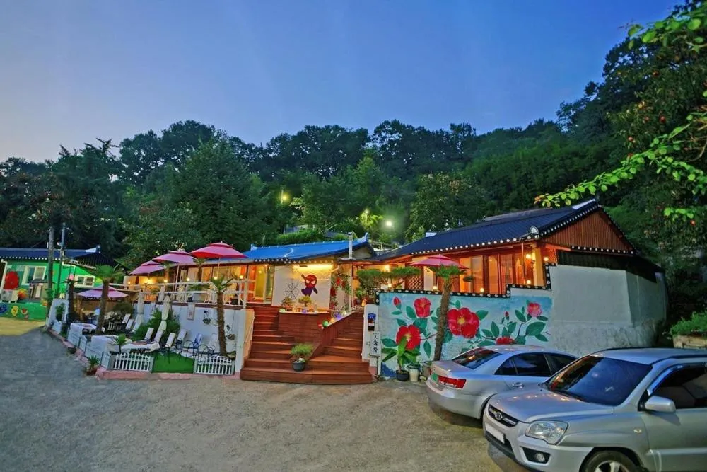 Jeonjuhanogmaeul Geha GongganyiMei mi