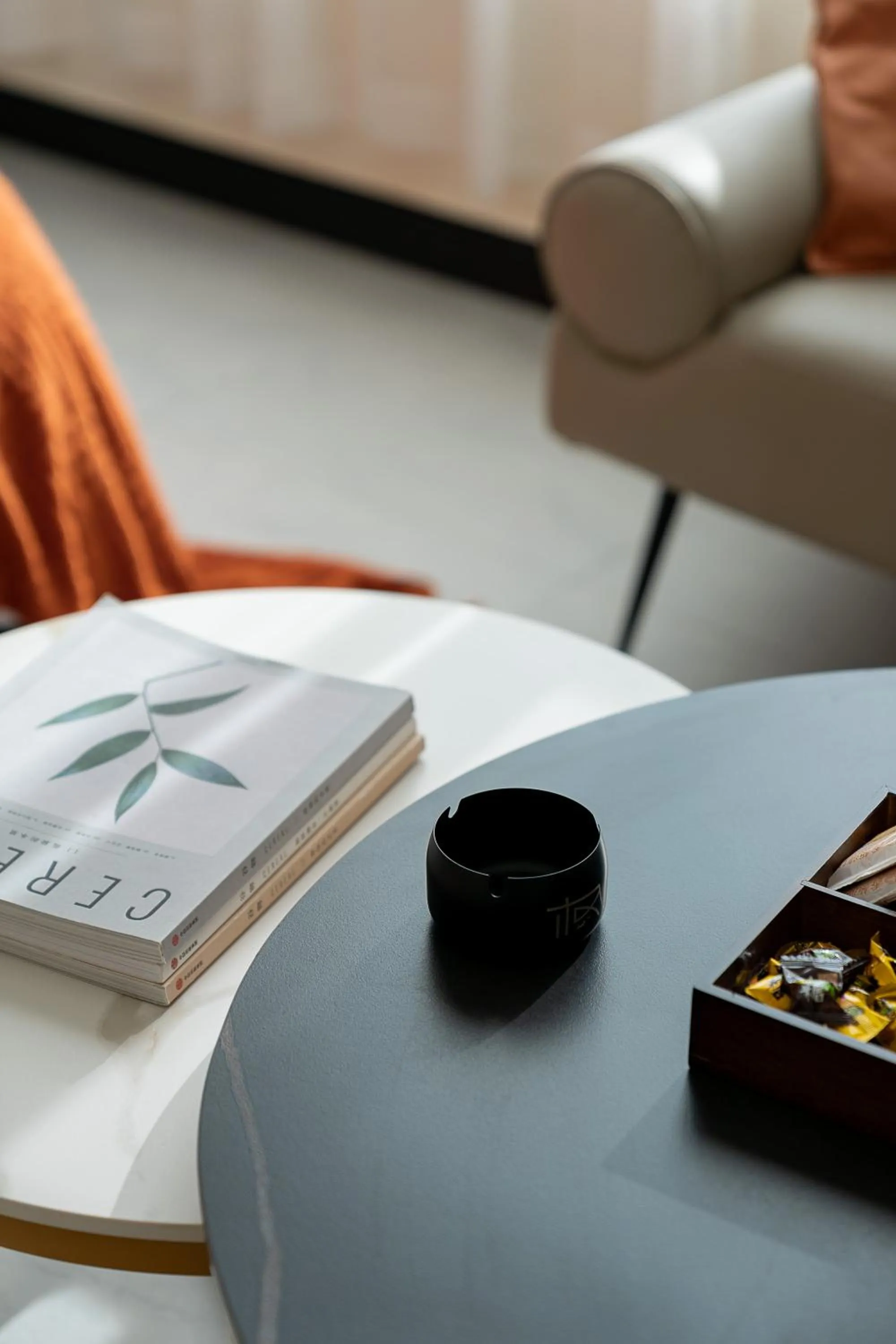 Seating area in Wuyi Whispering Maple