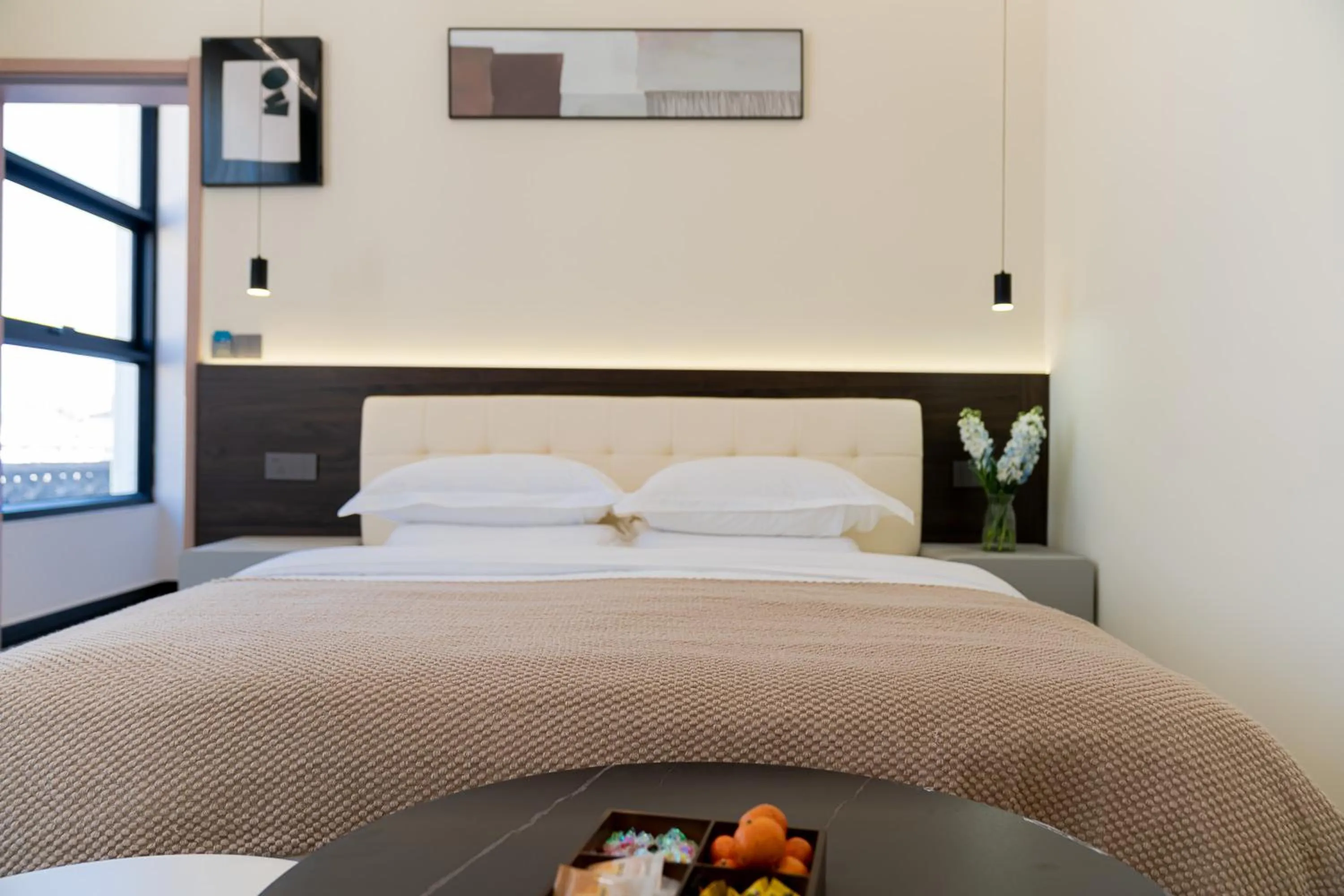 Bed in Wuyi Whispering Maple