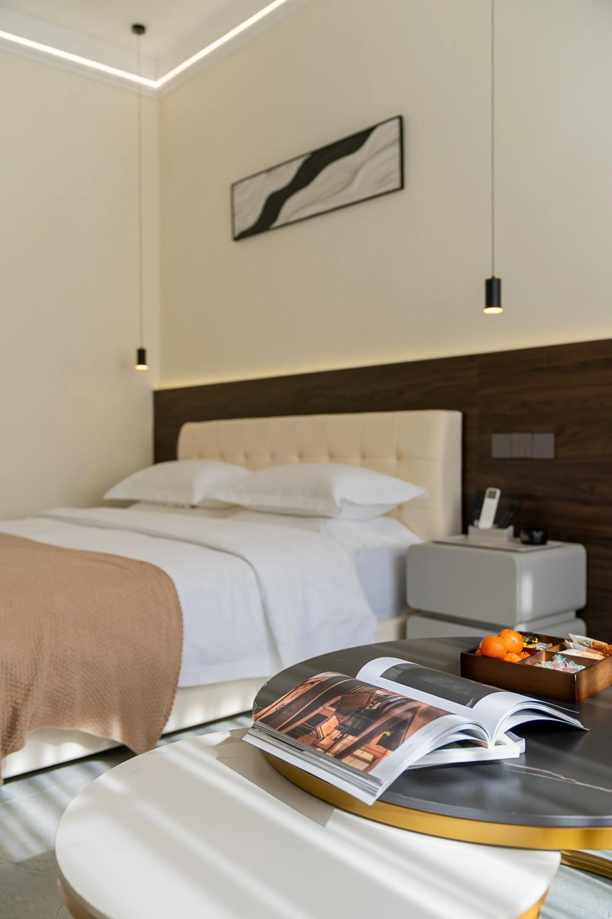 Bed in Wuyi Whispering Maple