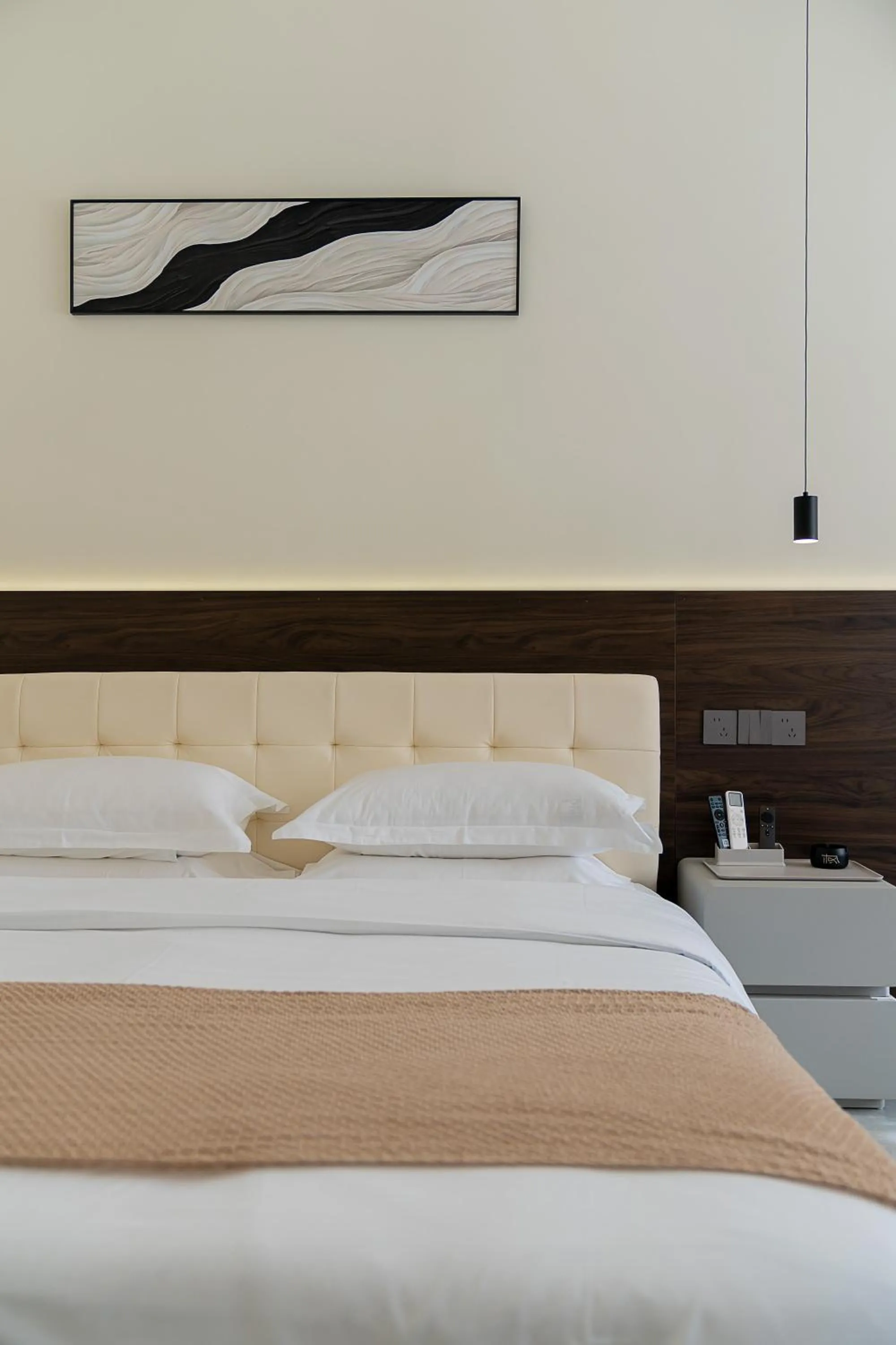 Bed in Wuyi Whispering Maple