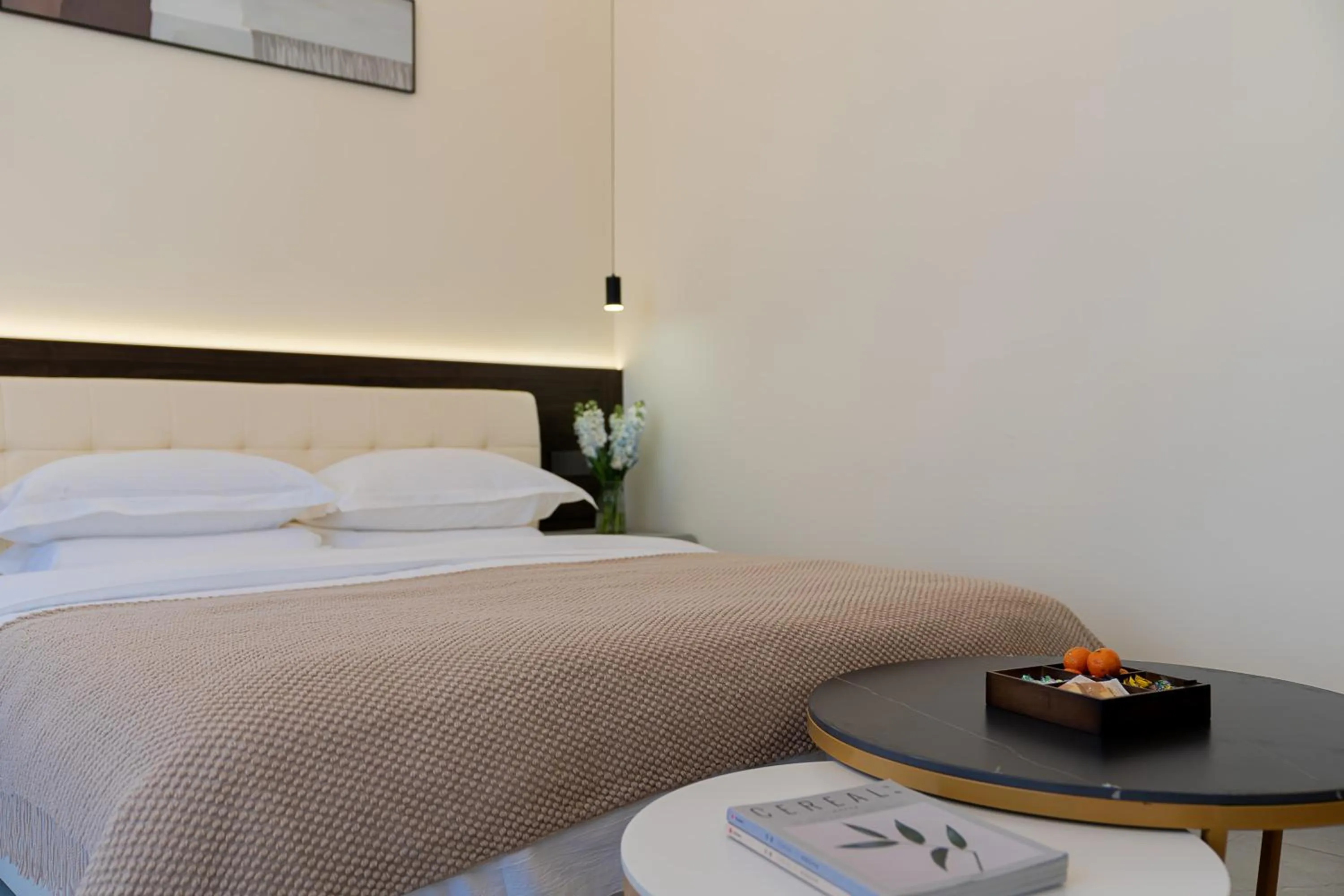 Bed in Wuyi Whispering Maple