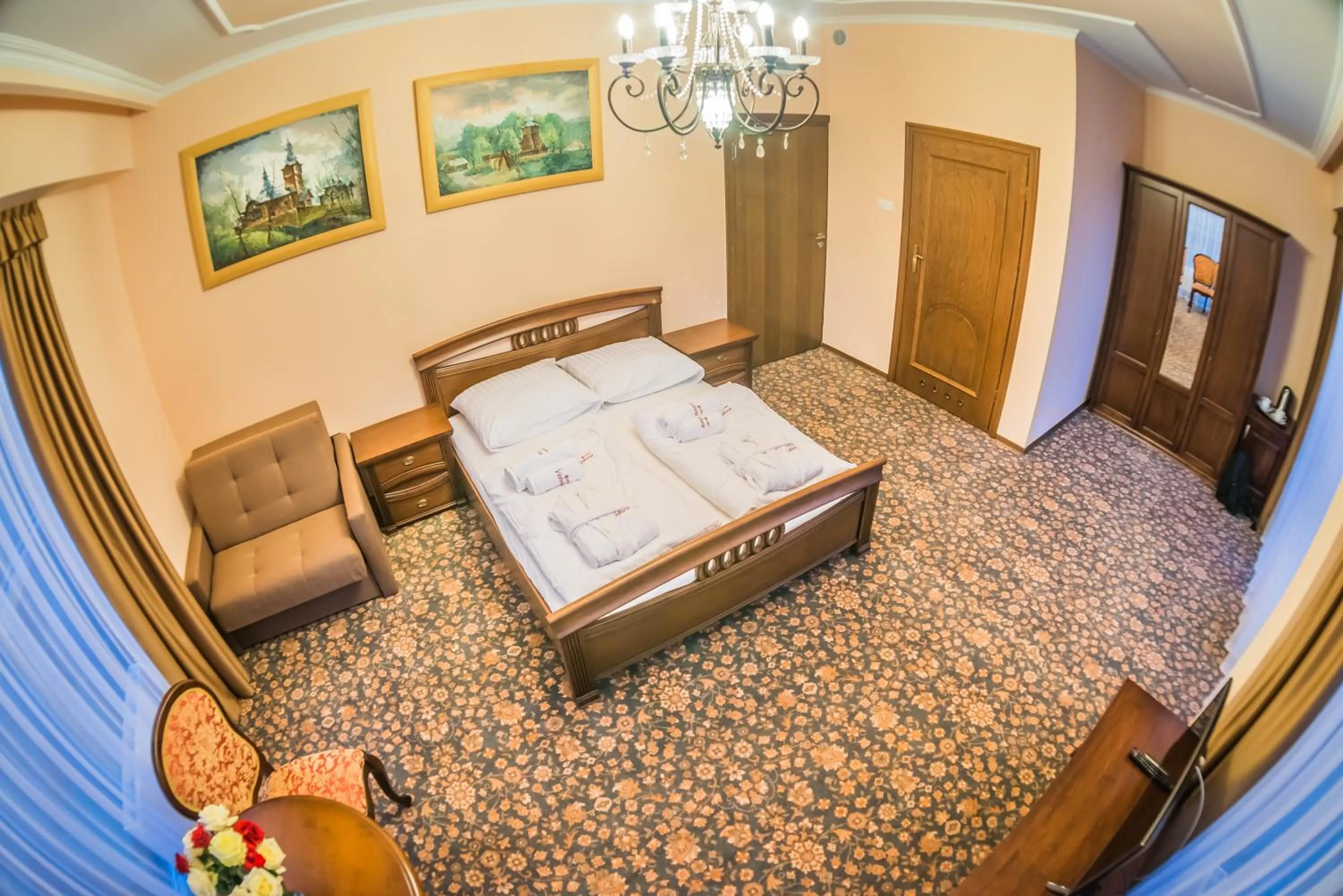 Photo of the whole room, Bed in Victoria Cecchini