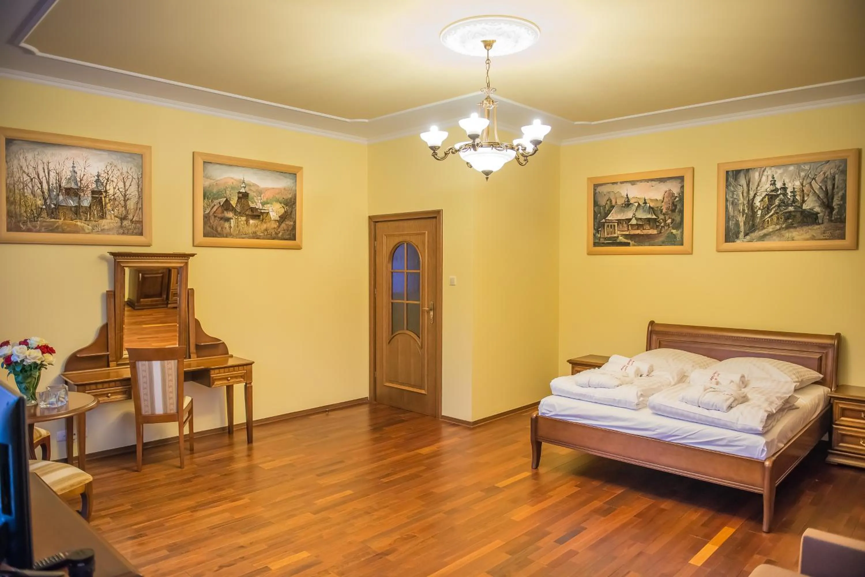 Photo of the whole room in Victoria Cecchini