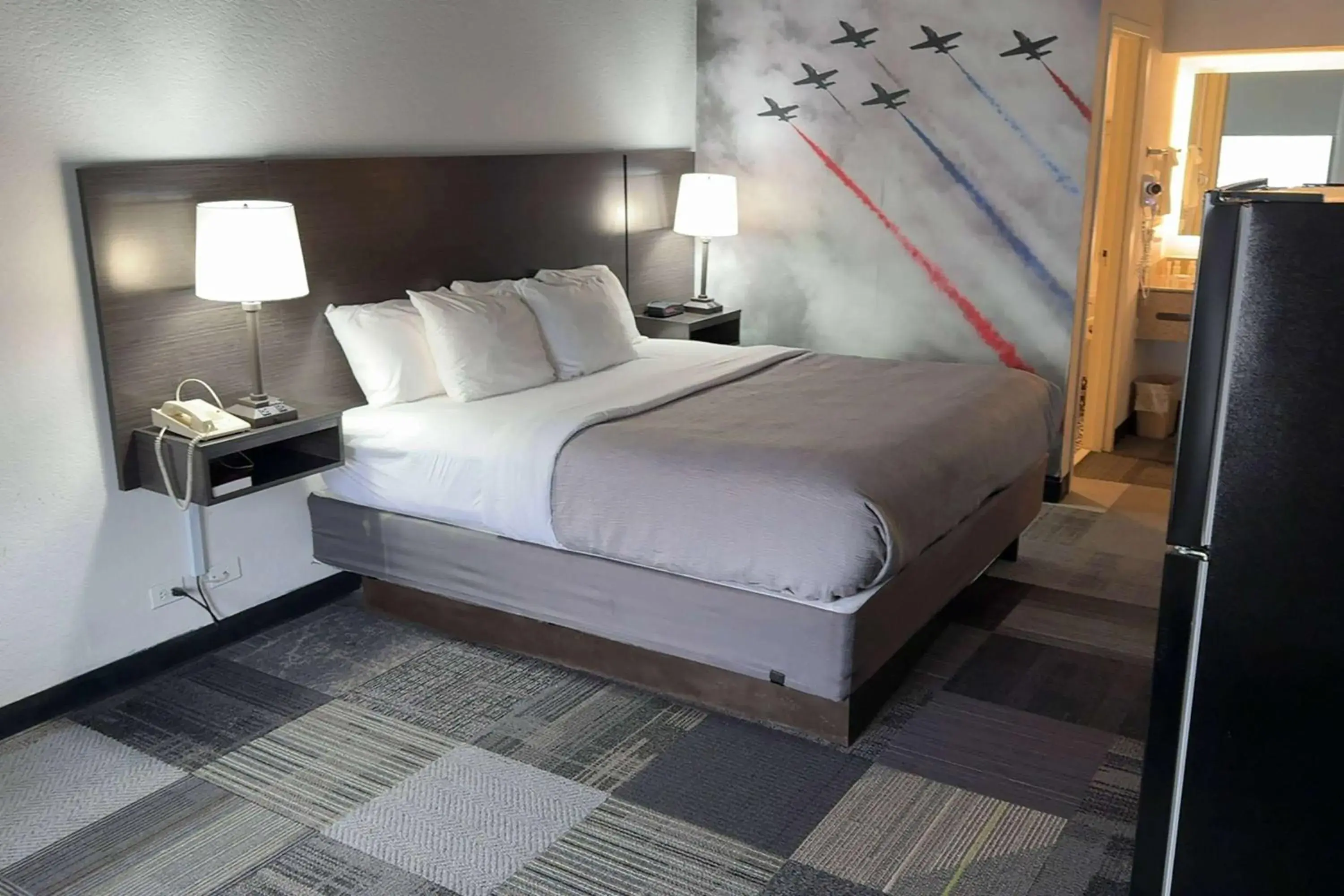 King Suite - Non-Smoking in Eglin Extended Stay Hotel, a Howard Johnson by Wyndham King Suite - Non-Smoking in Eglin Extended Stay Hotel, a Howard Johnson by Wyndham