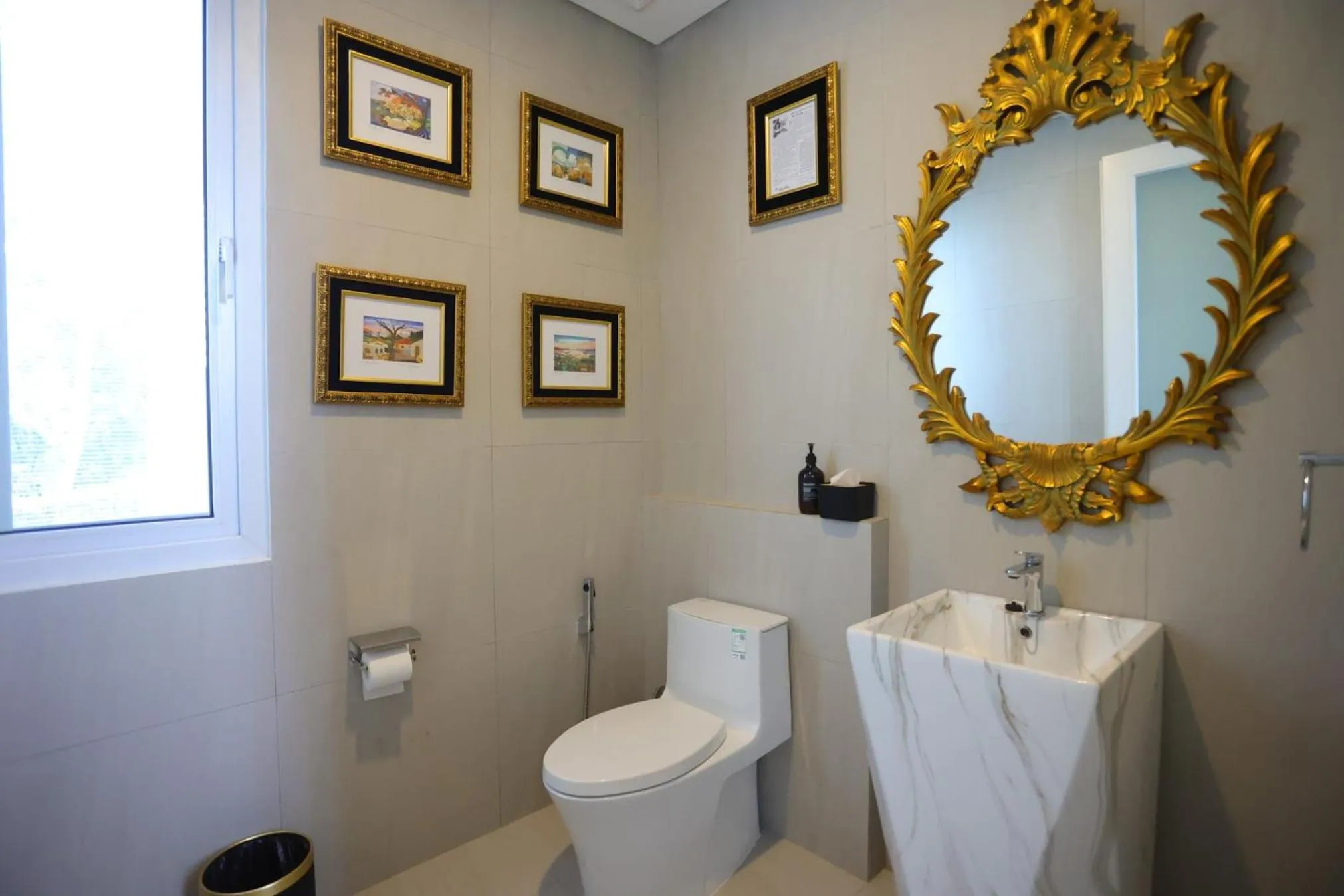 Toilet in Nayara Villa Desa Budo