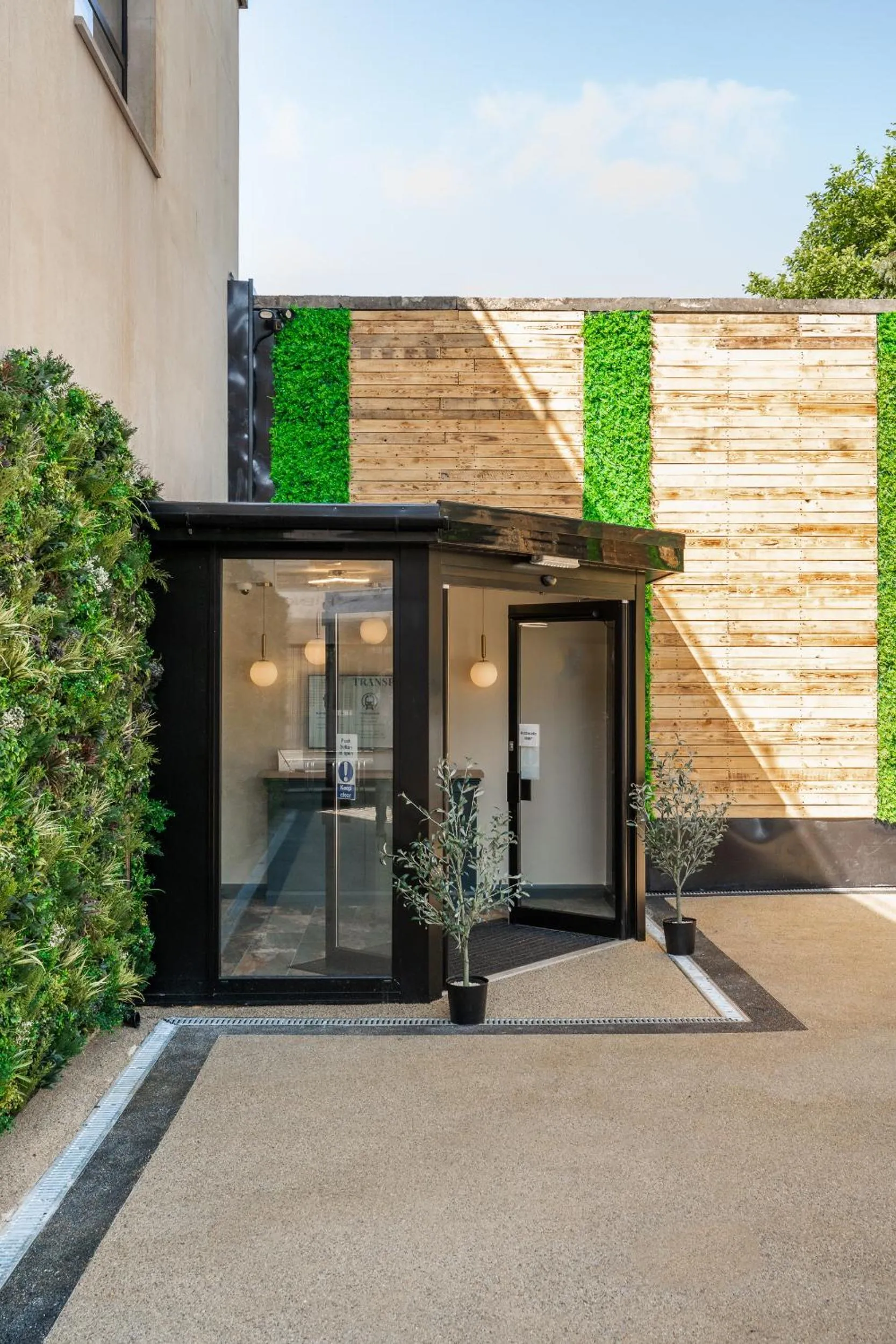 Lobby or reception in Above Hotels