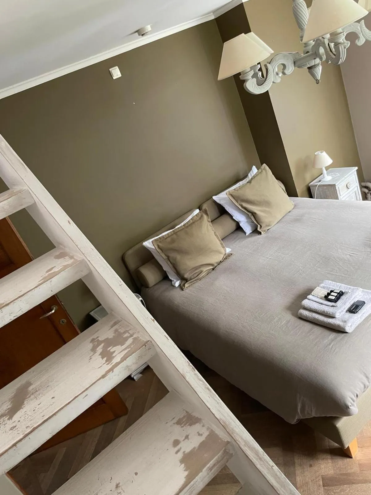 Bed in Guesthouse 't Goed Leven