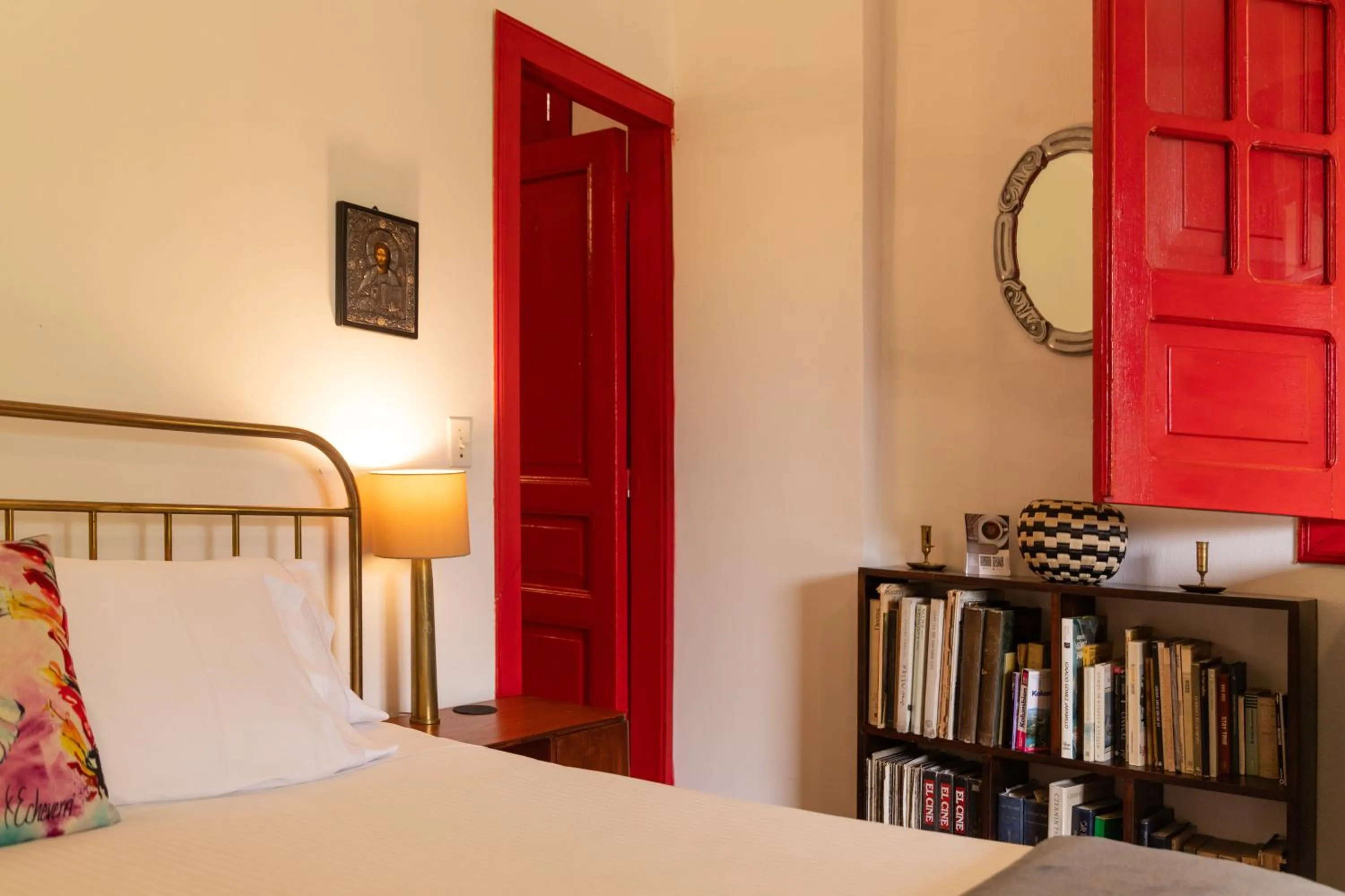 Bed in Hacienda Venecia Coffee Farm Hotel