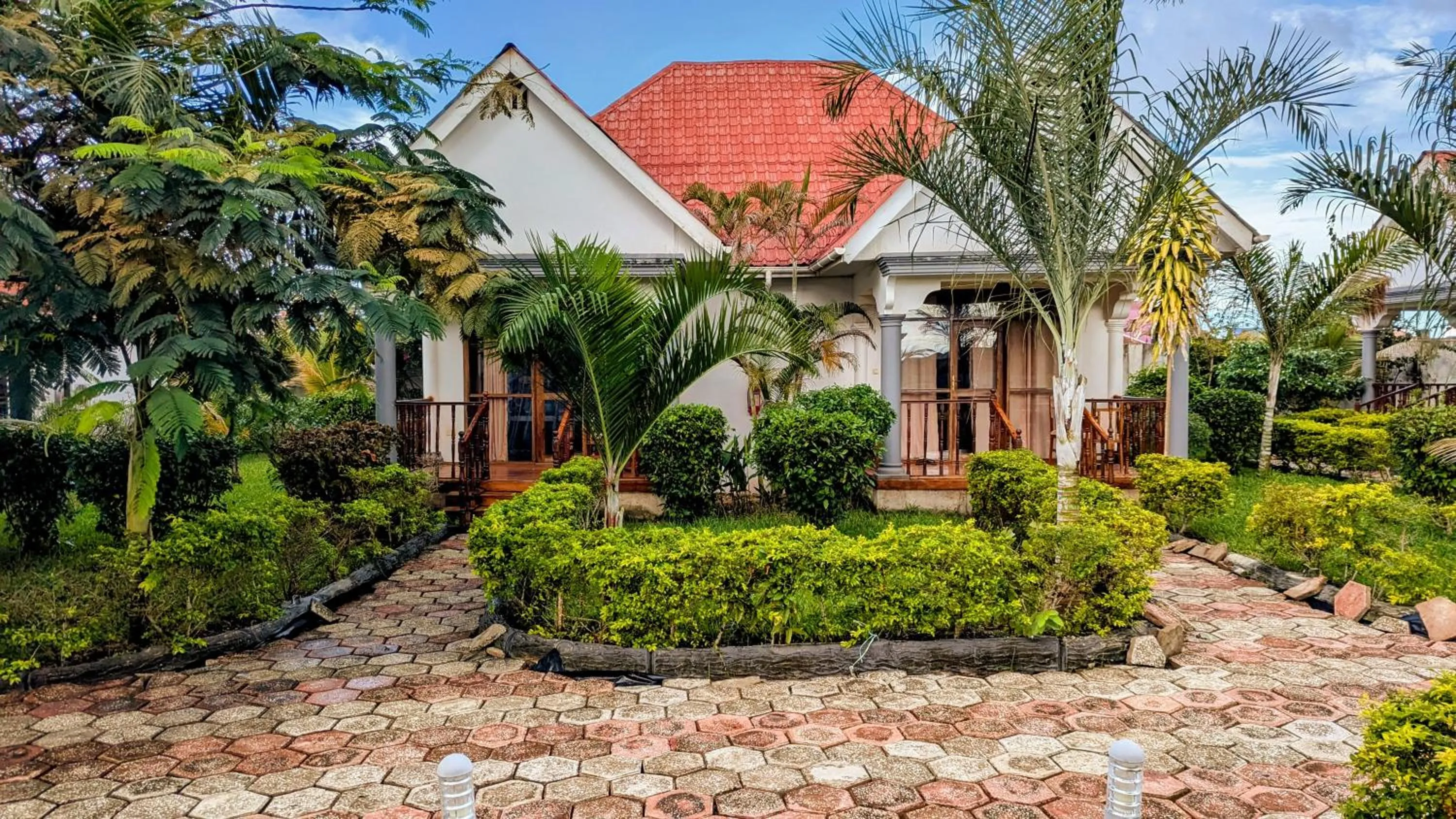 Garden view in Crown View Hotel