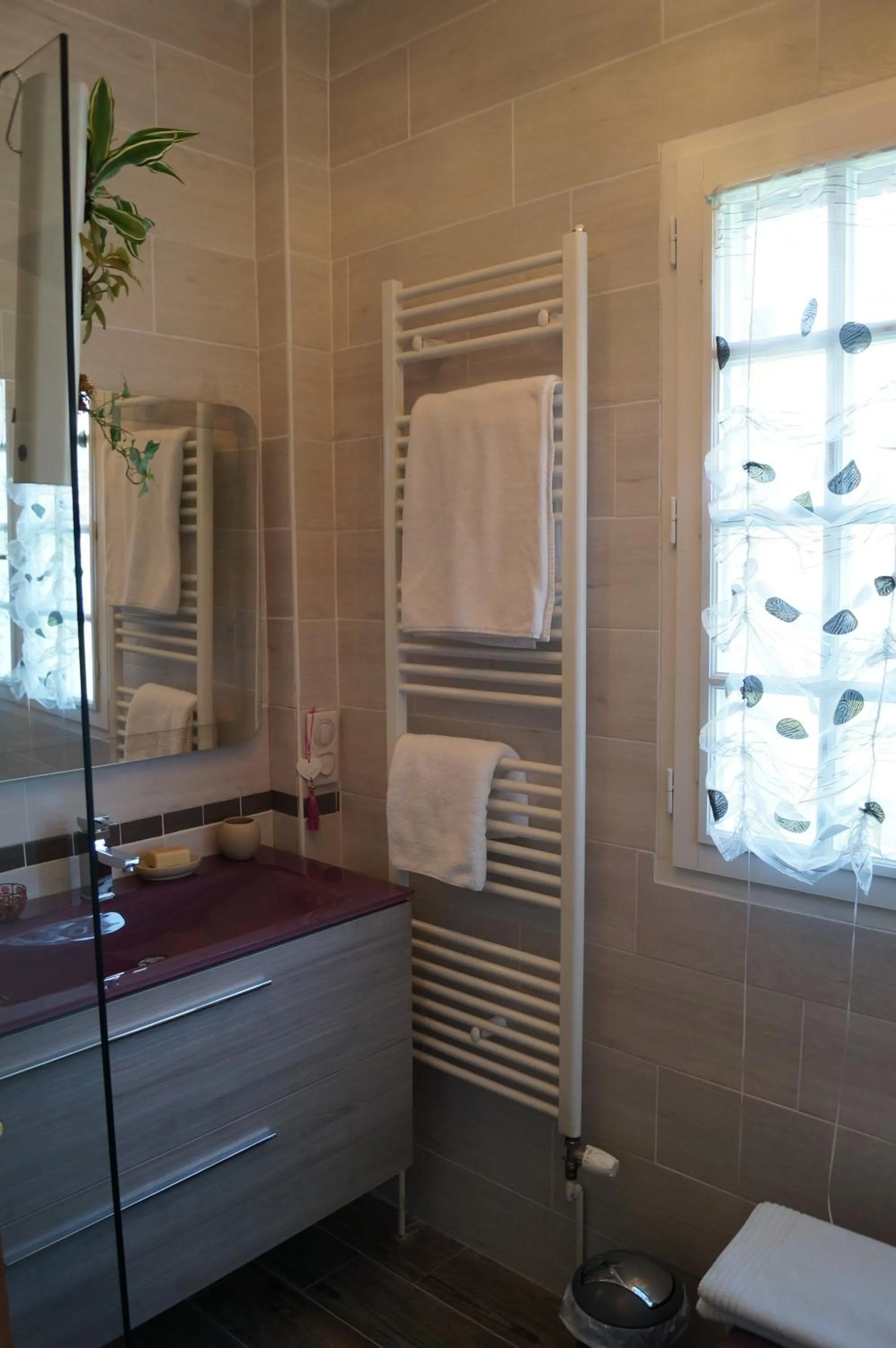 Bathroom in Le Relais De Dalibray