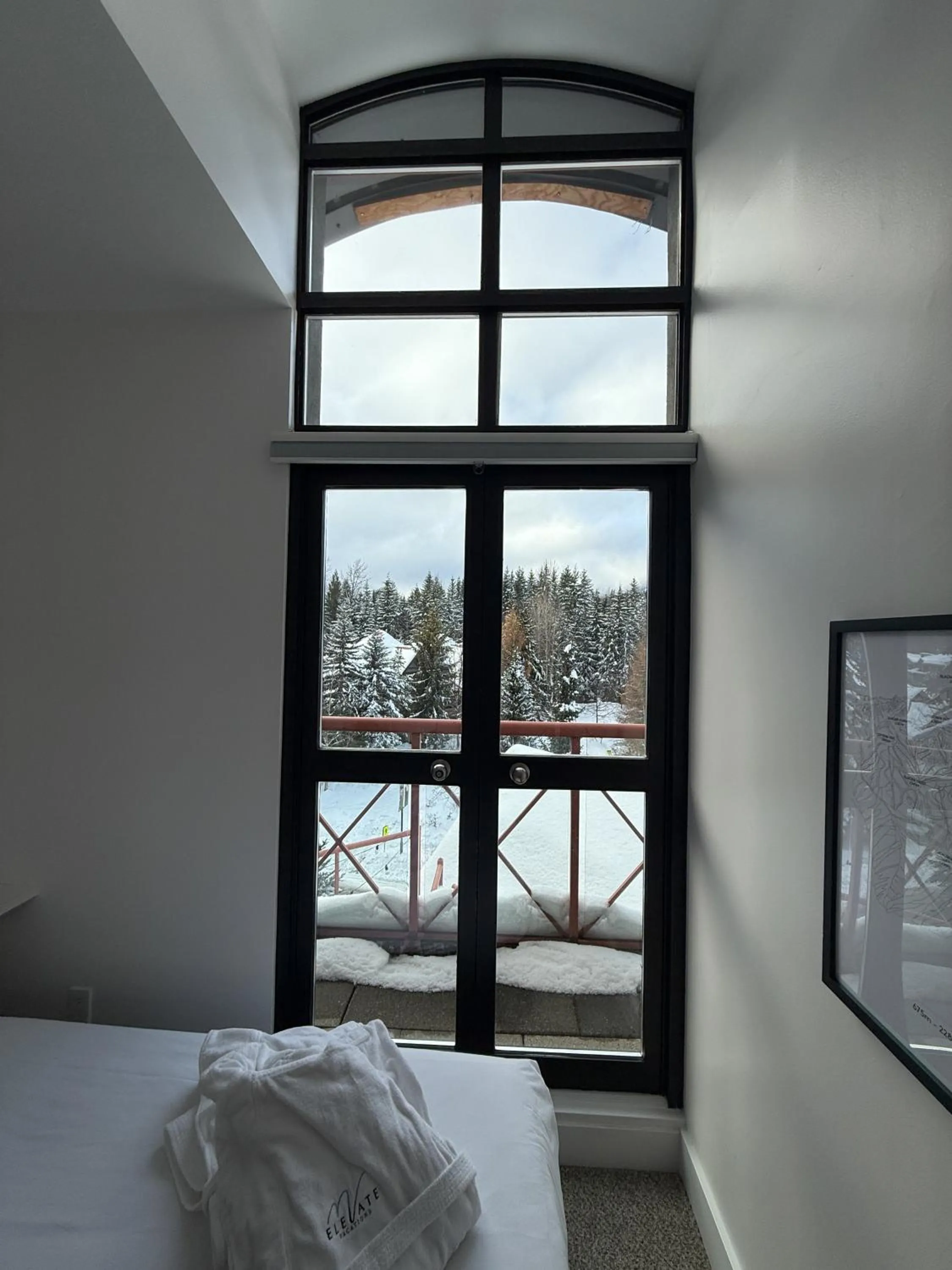 Winter, Bed in Alpenglow Lodge by Elevate Vacations