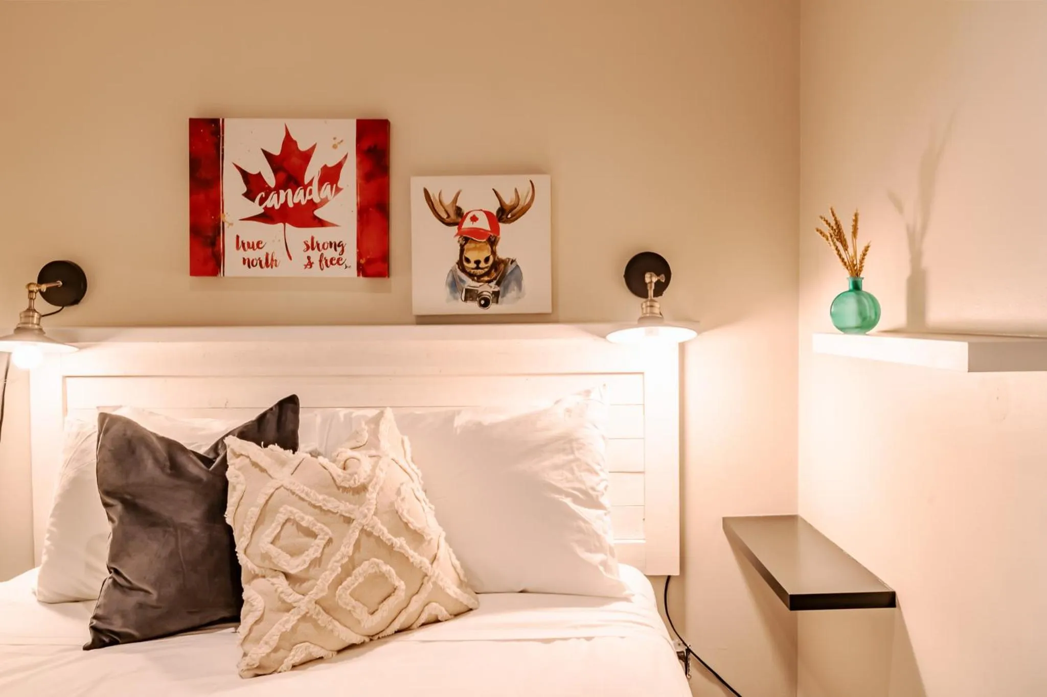 Bed in Alpenglow Lodge by Elevate Vacations