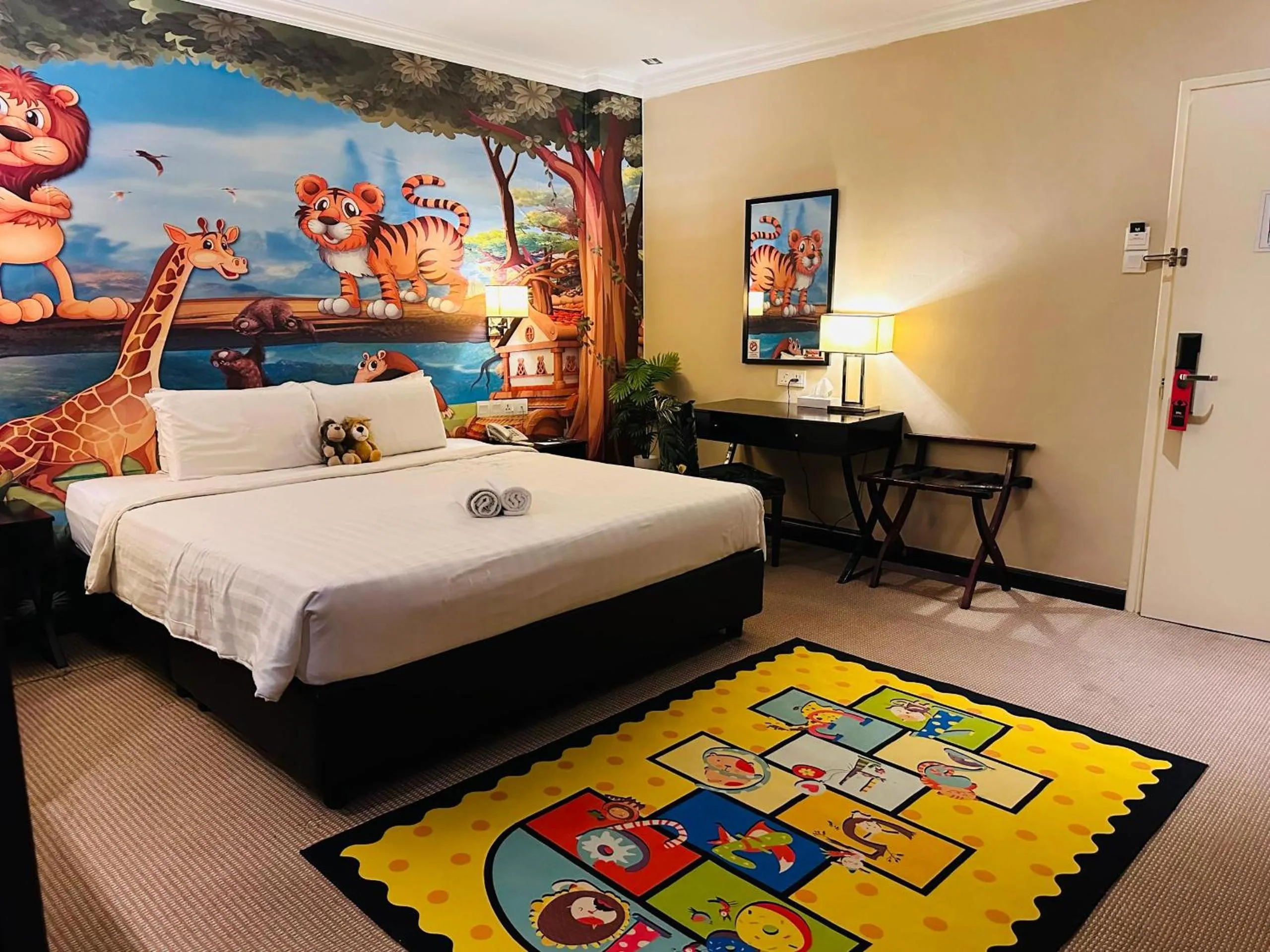 Bed in Merchant Hotel