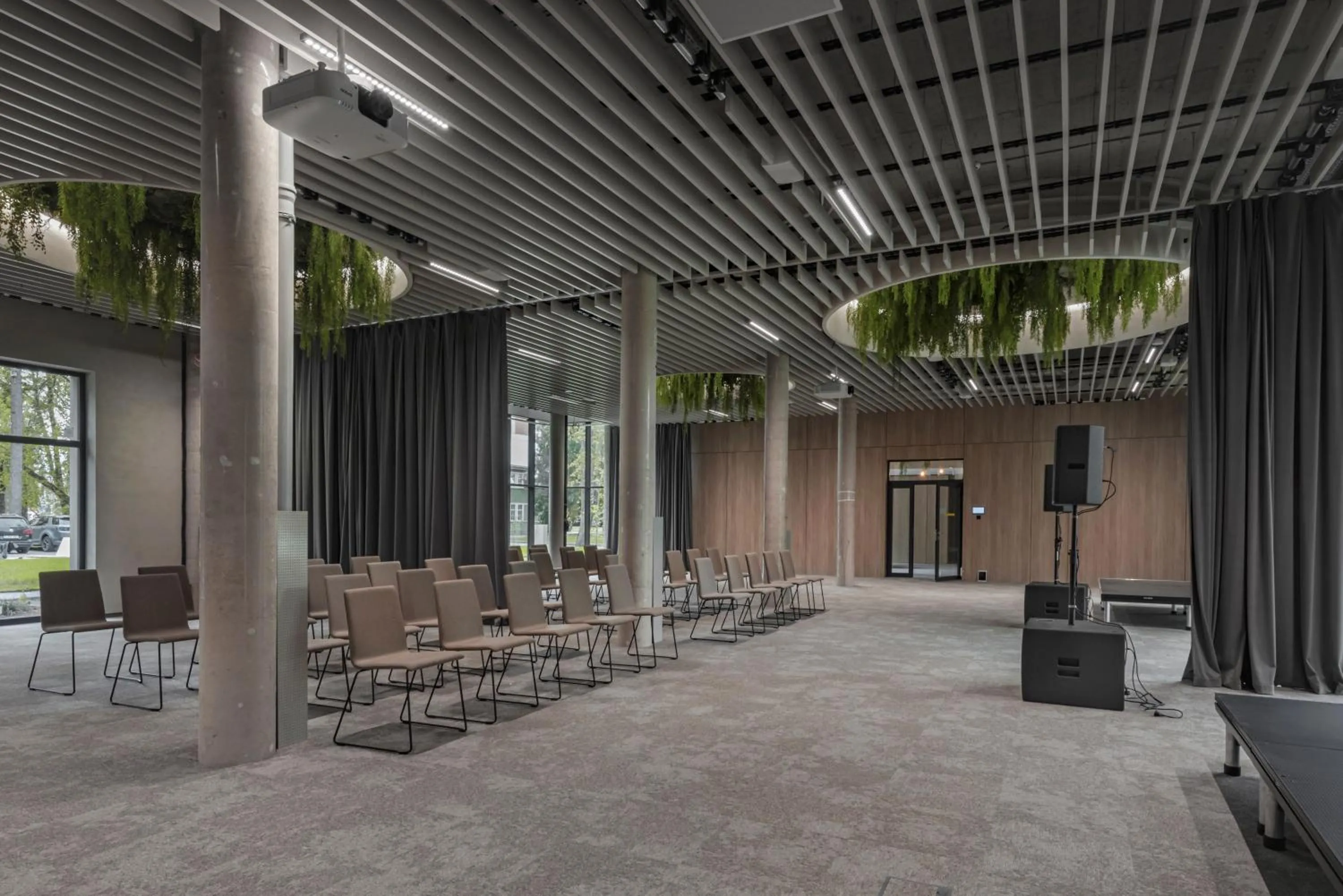 Banquet/Function facilities in LAJOS Hotel