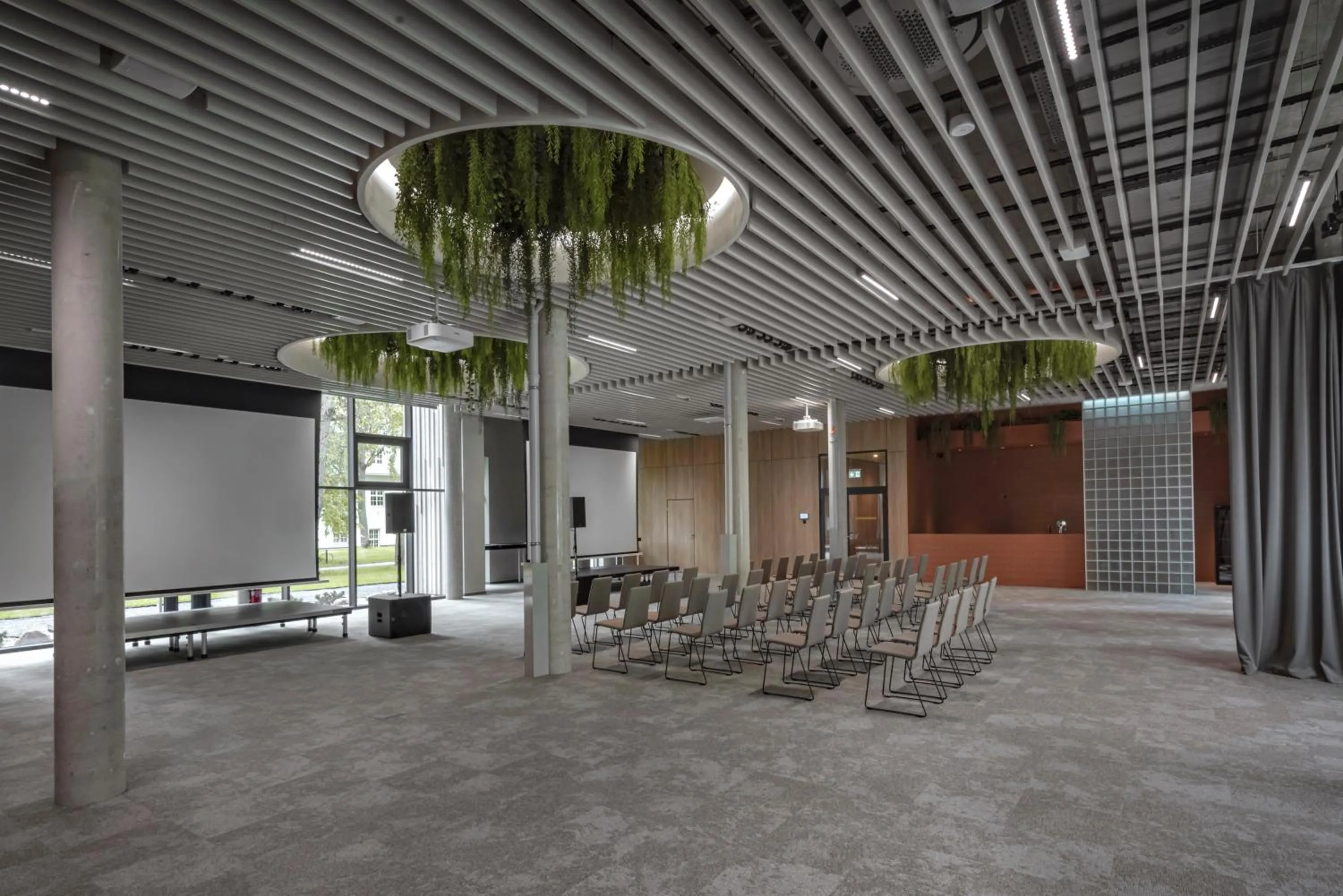 Banquet/Function facilities in LAJOS Hotel