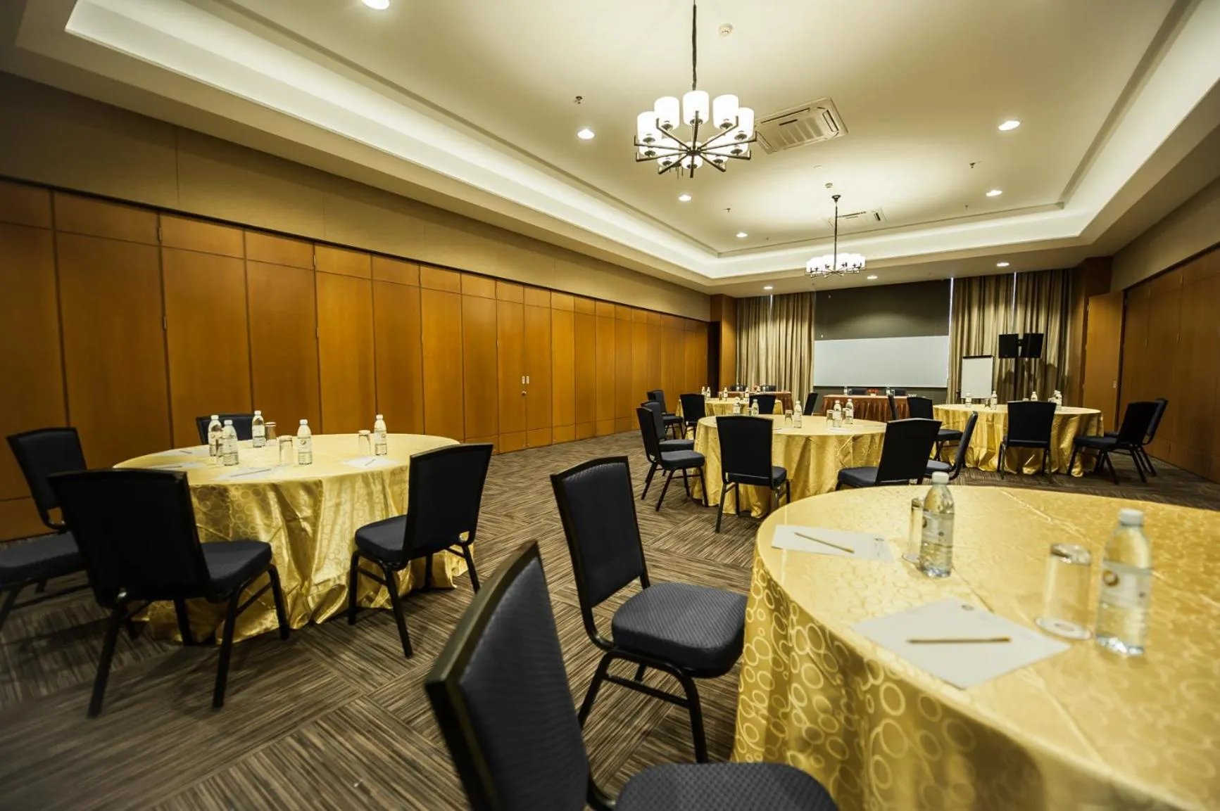Business facilities in Garden Sentral Hotel
