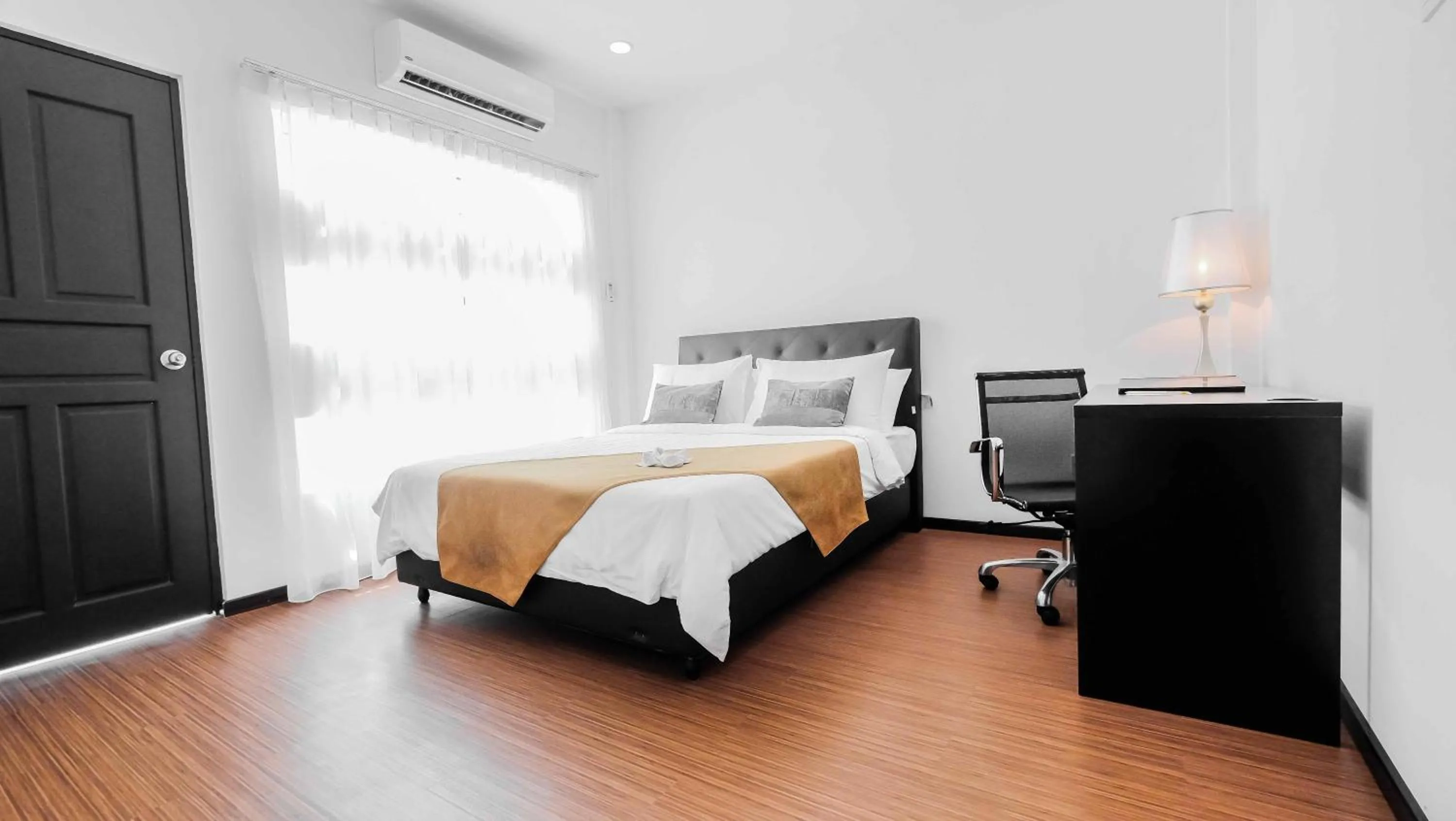 Bed in Garden Sentral Hotel