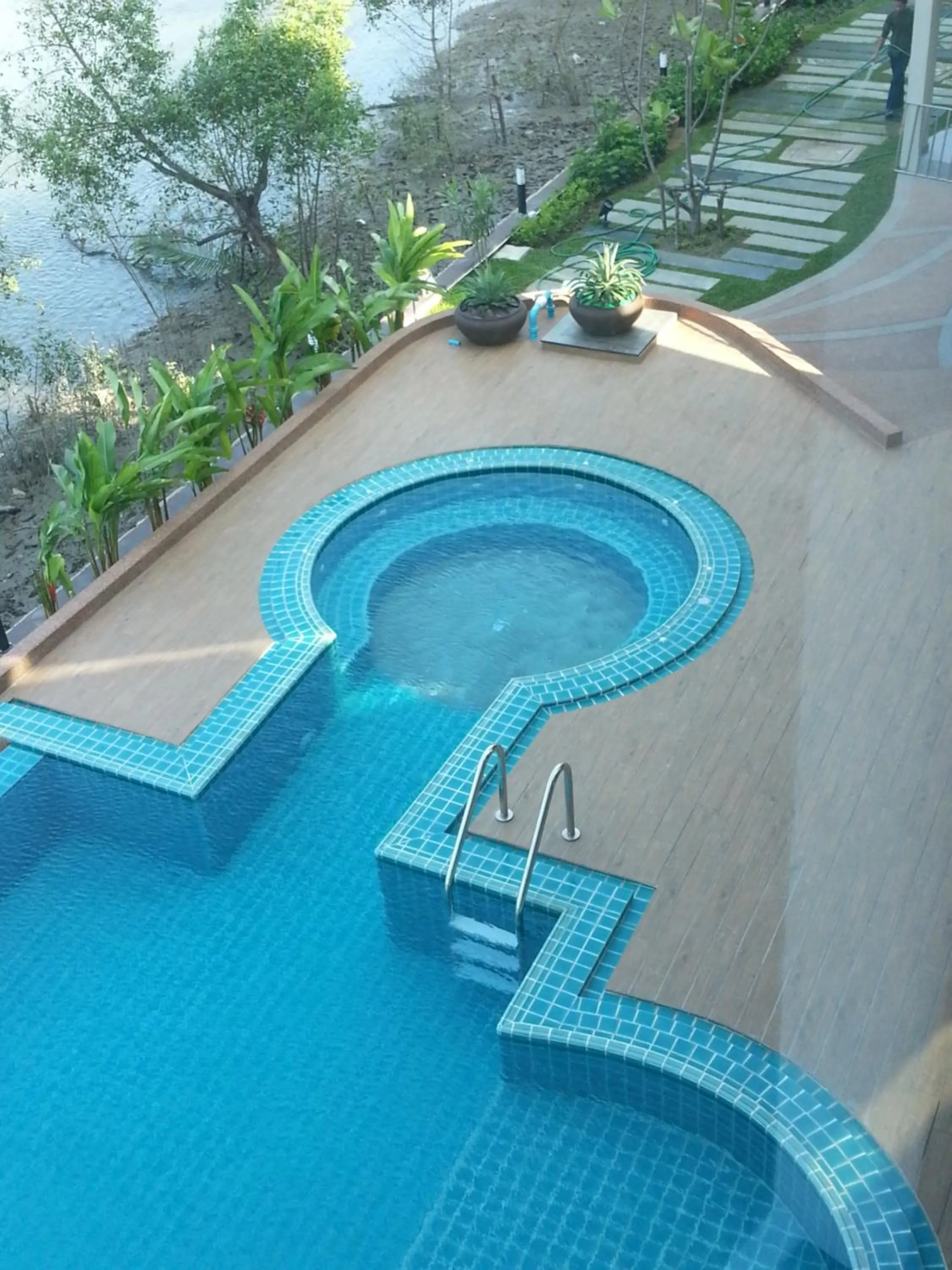 Pool view in Coco View Hotel