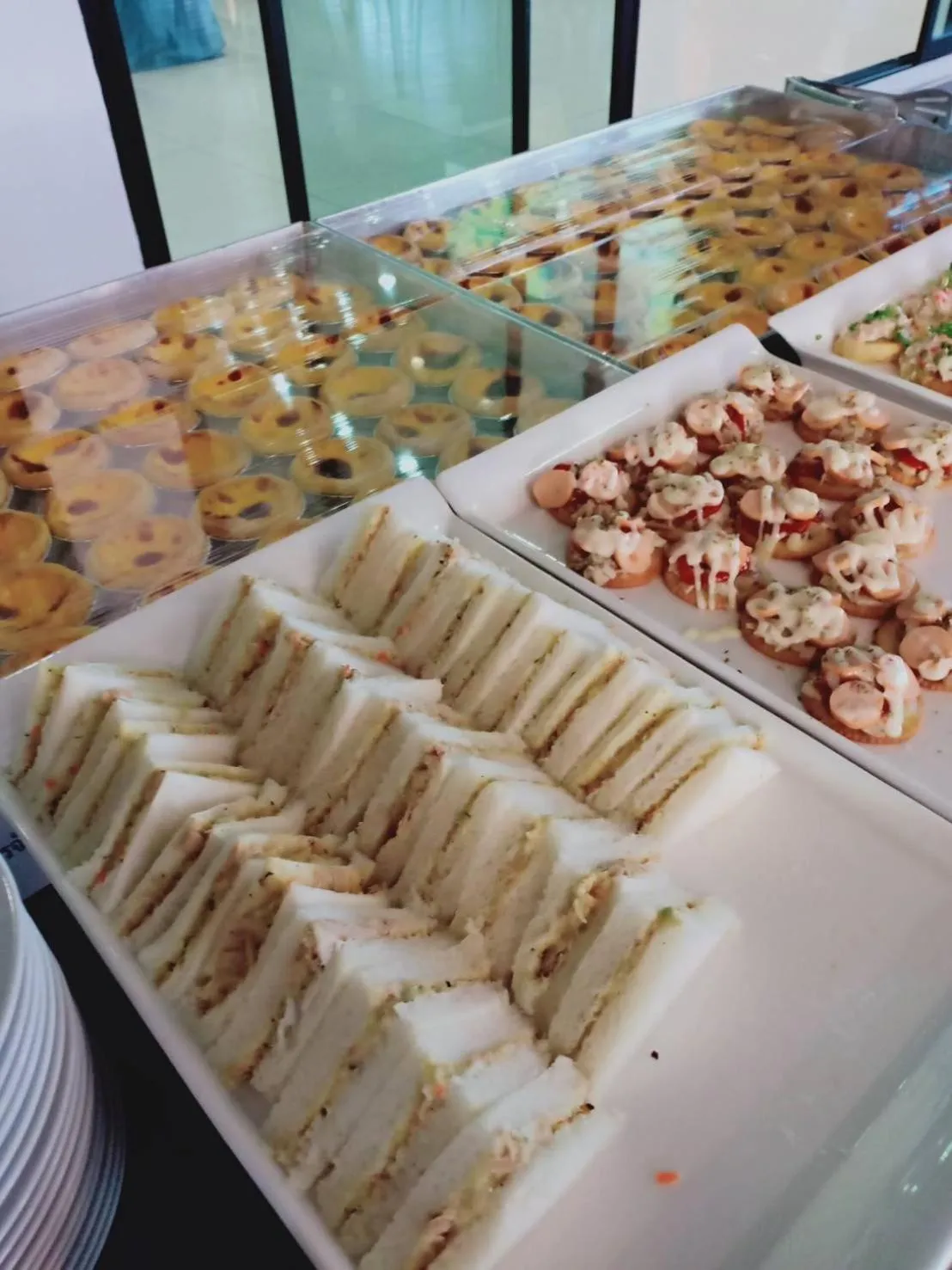 Food and drinks in Coco View Hotel