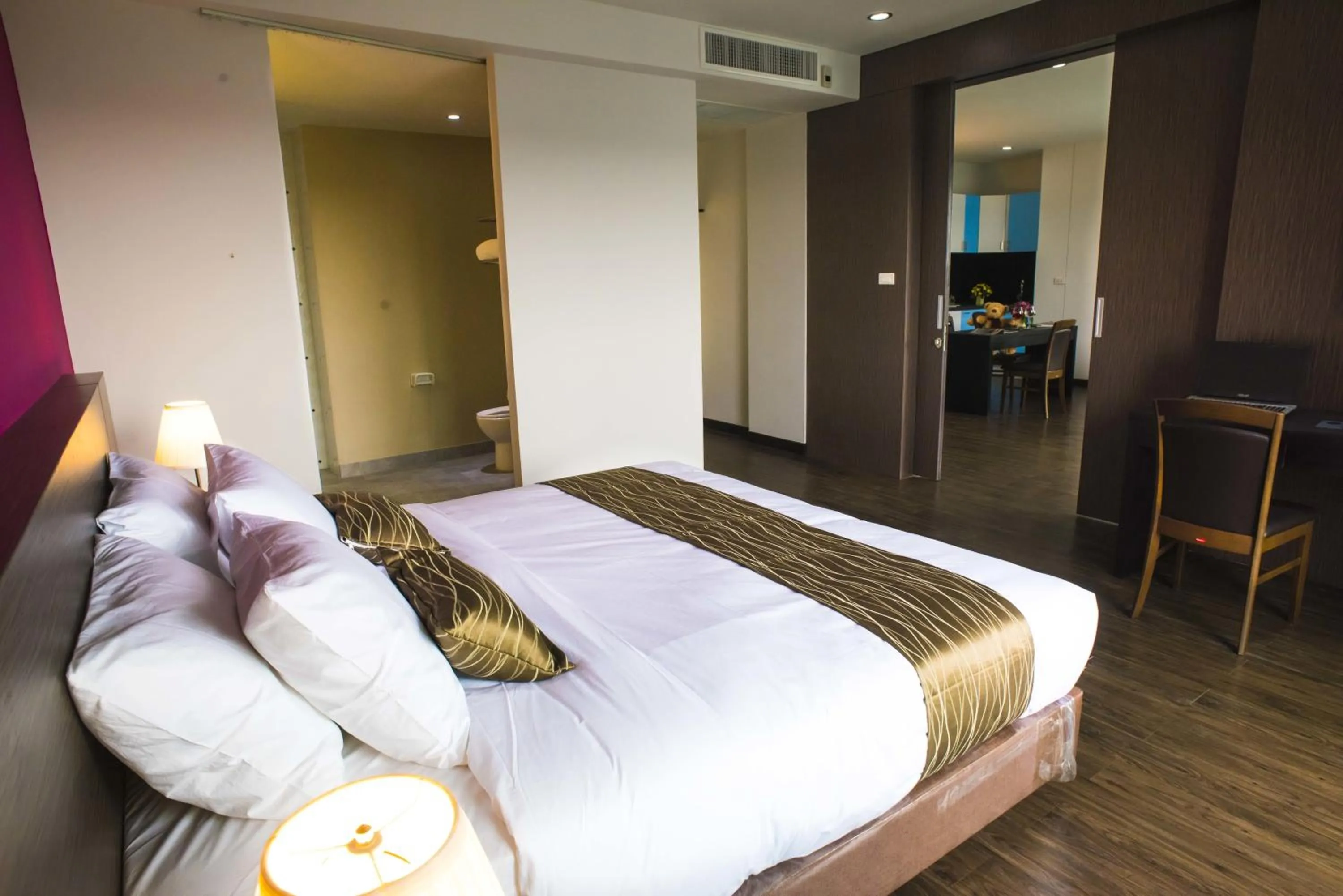 Bed in Coco View Hotel