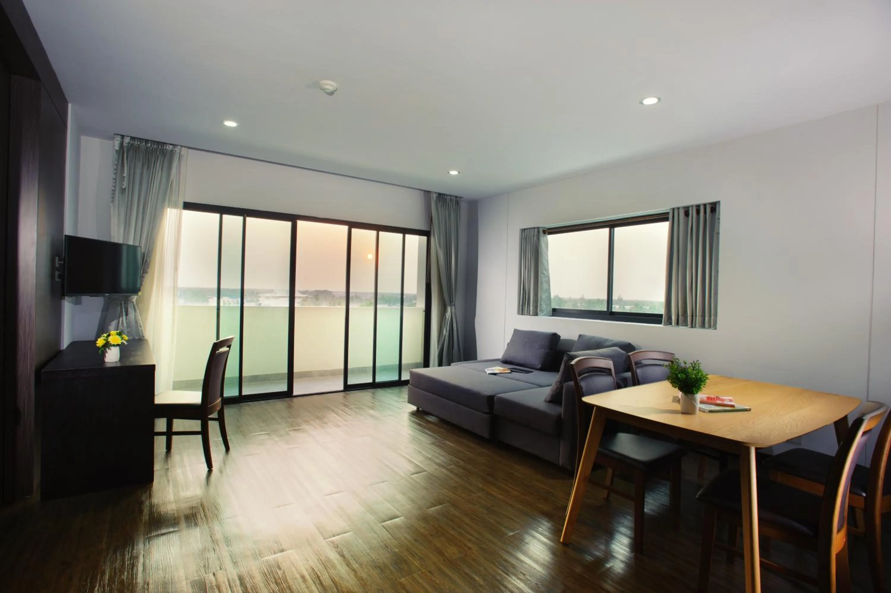 Living room, Bed in Coco View Hotel