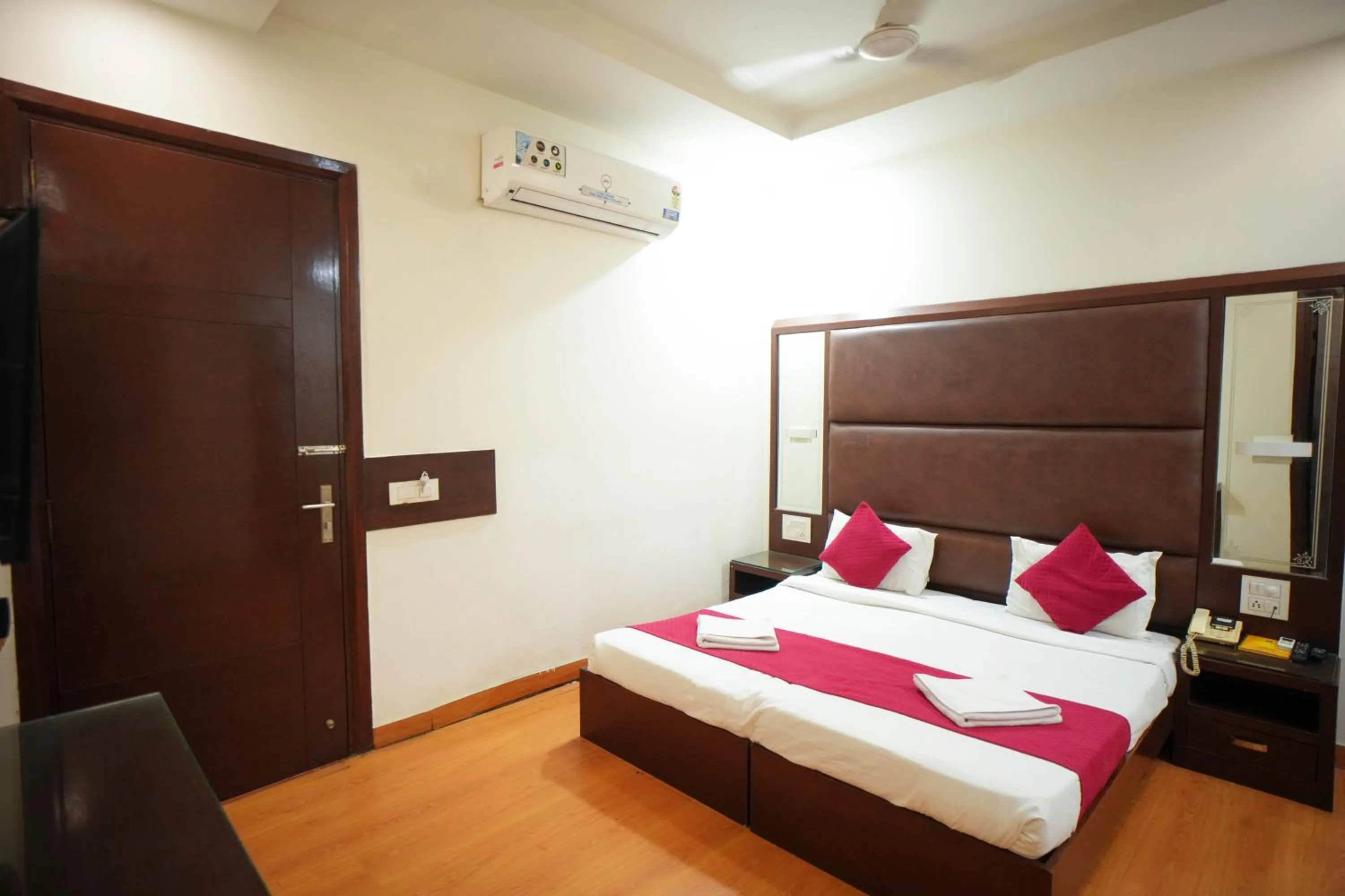 Bedroom, Bed in Hotel Haris MG Road Gurugram