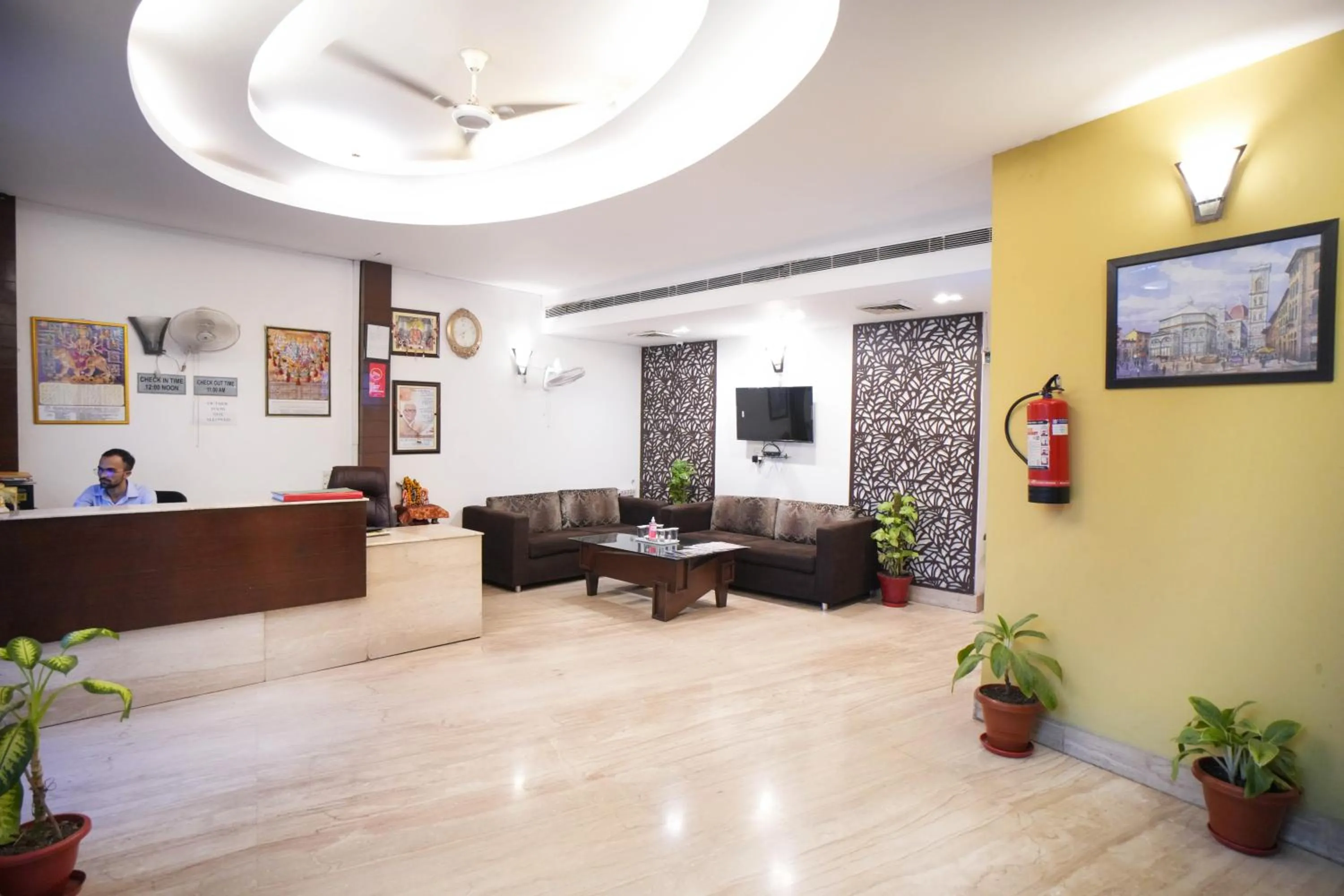 Lobby or reception in Hotel Haris MG Road Gurugram