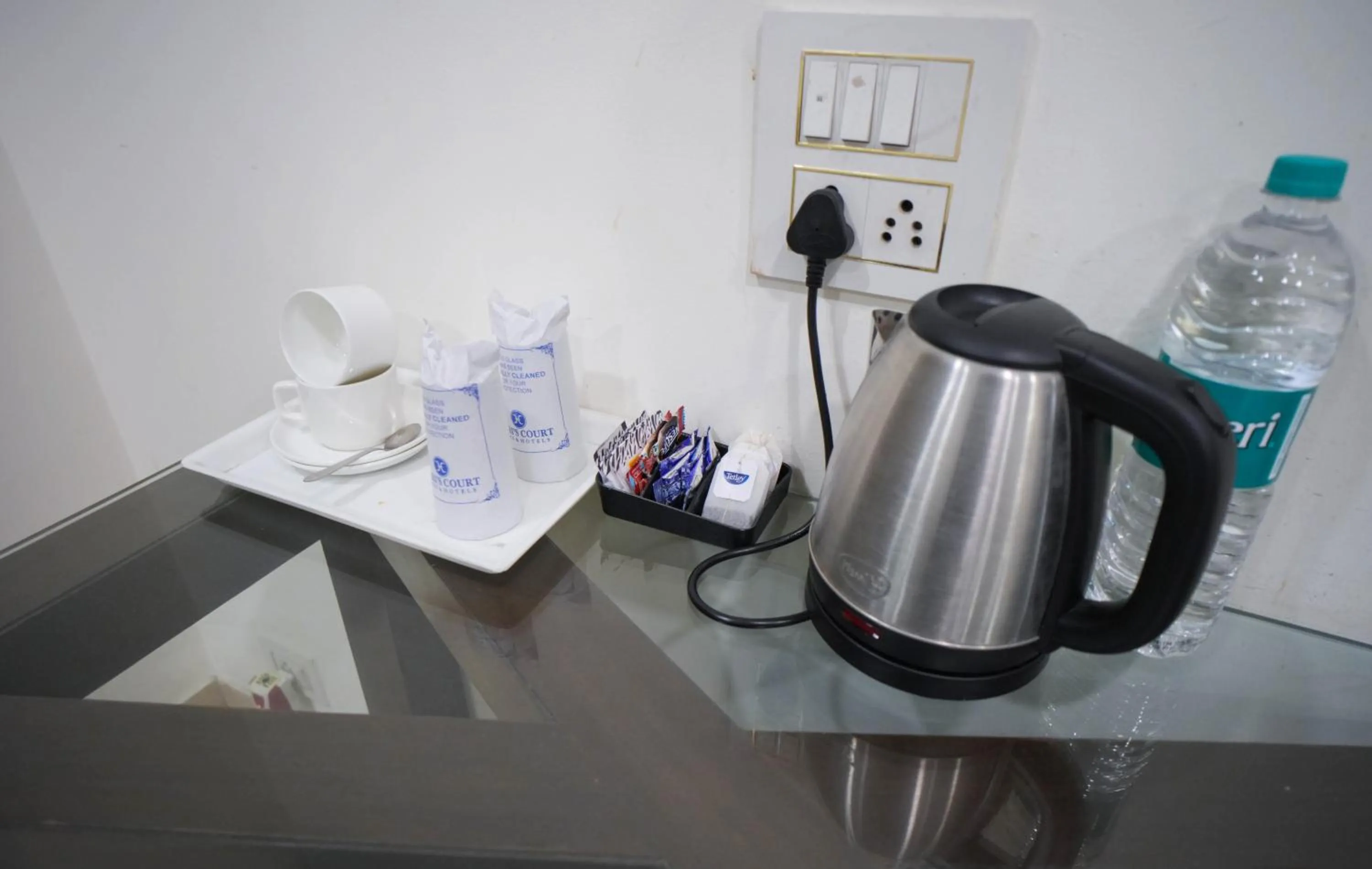 Coffee/tea facilities in Hotel Haris MG Road Gurugram