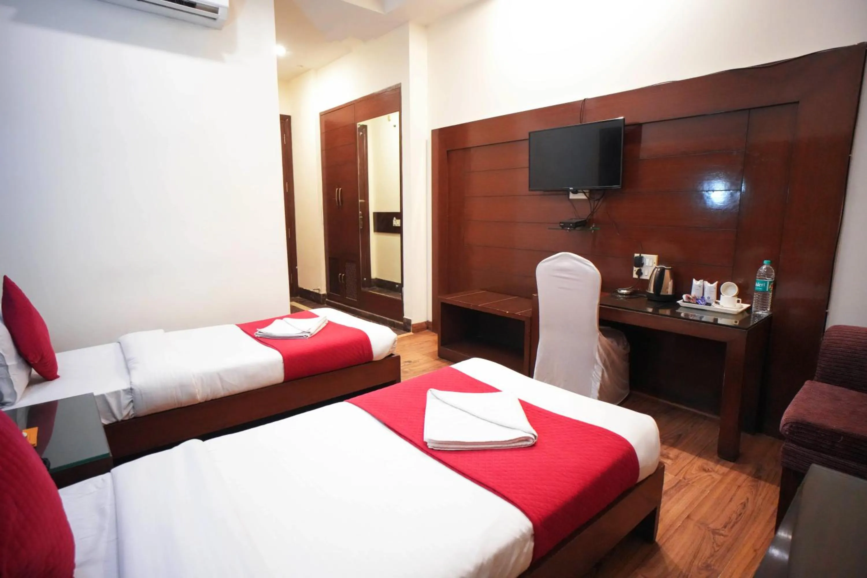 Bedroom, Bed in Hotel Haris MG Road Gurugram