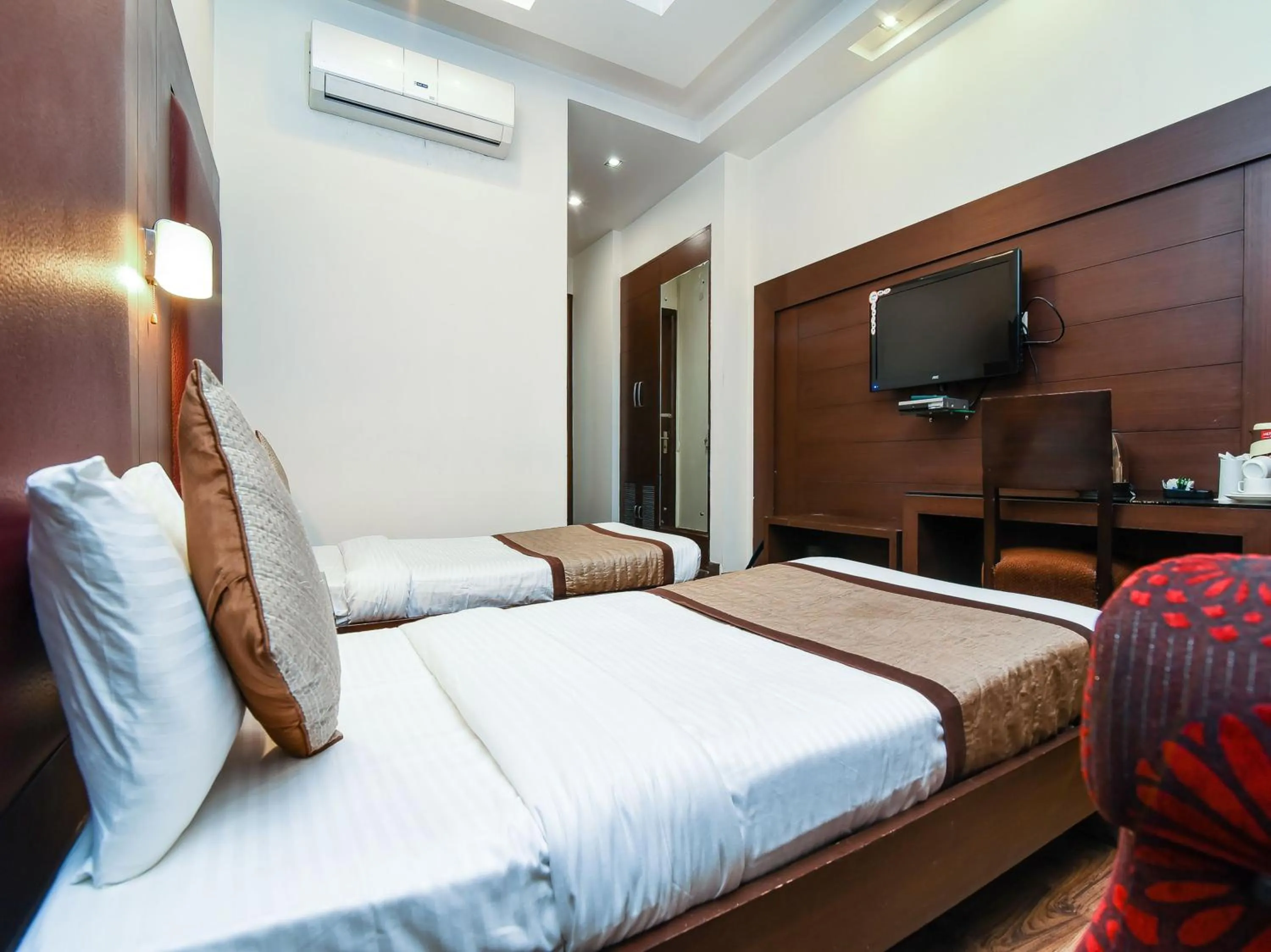 Bedroom, Bed in Hotel Haris MG Road Gurugram