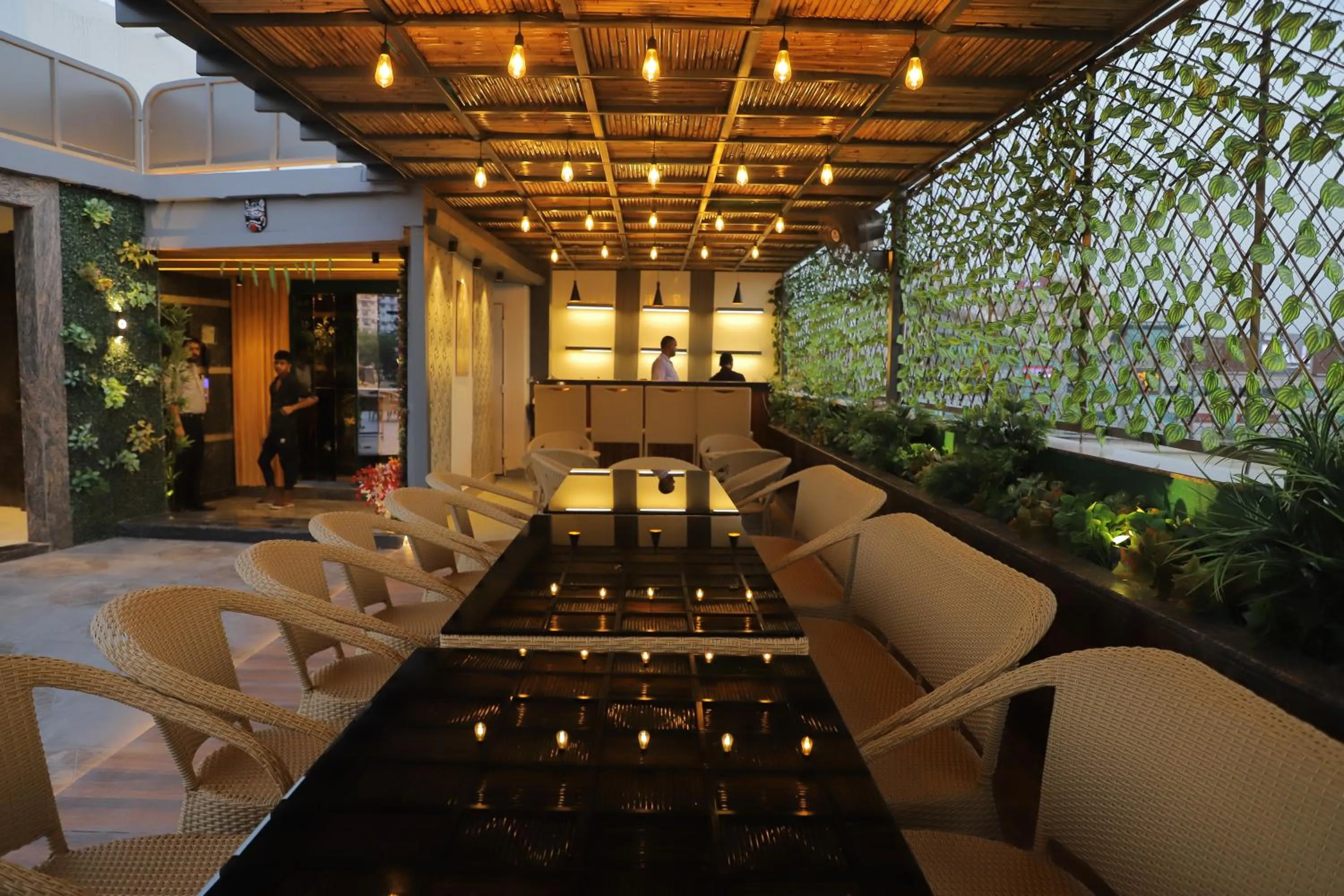 Banquet/Function facilities in Hotel Haris MG Road Gurugram