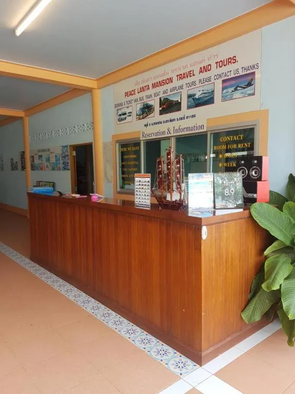 Lobby or reception in Peace Lanta Mansion