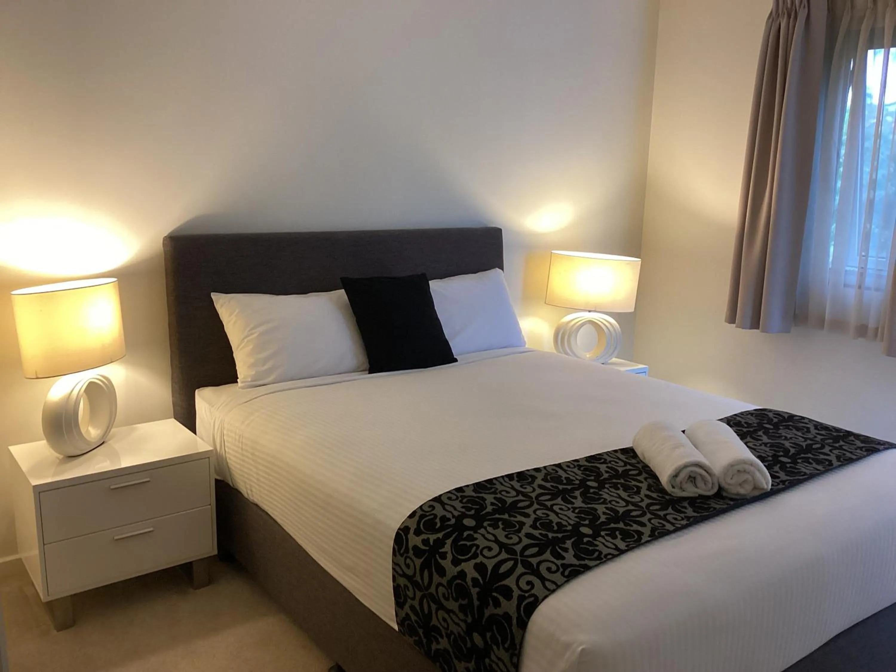 Internal: Not applicable to any particular room, Bed in Bunbury Seaview Apartments