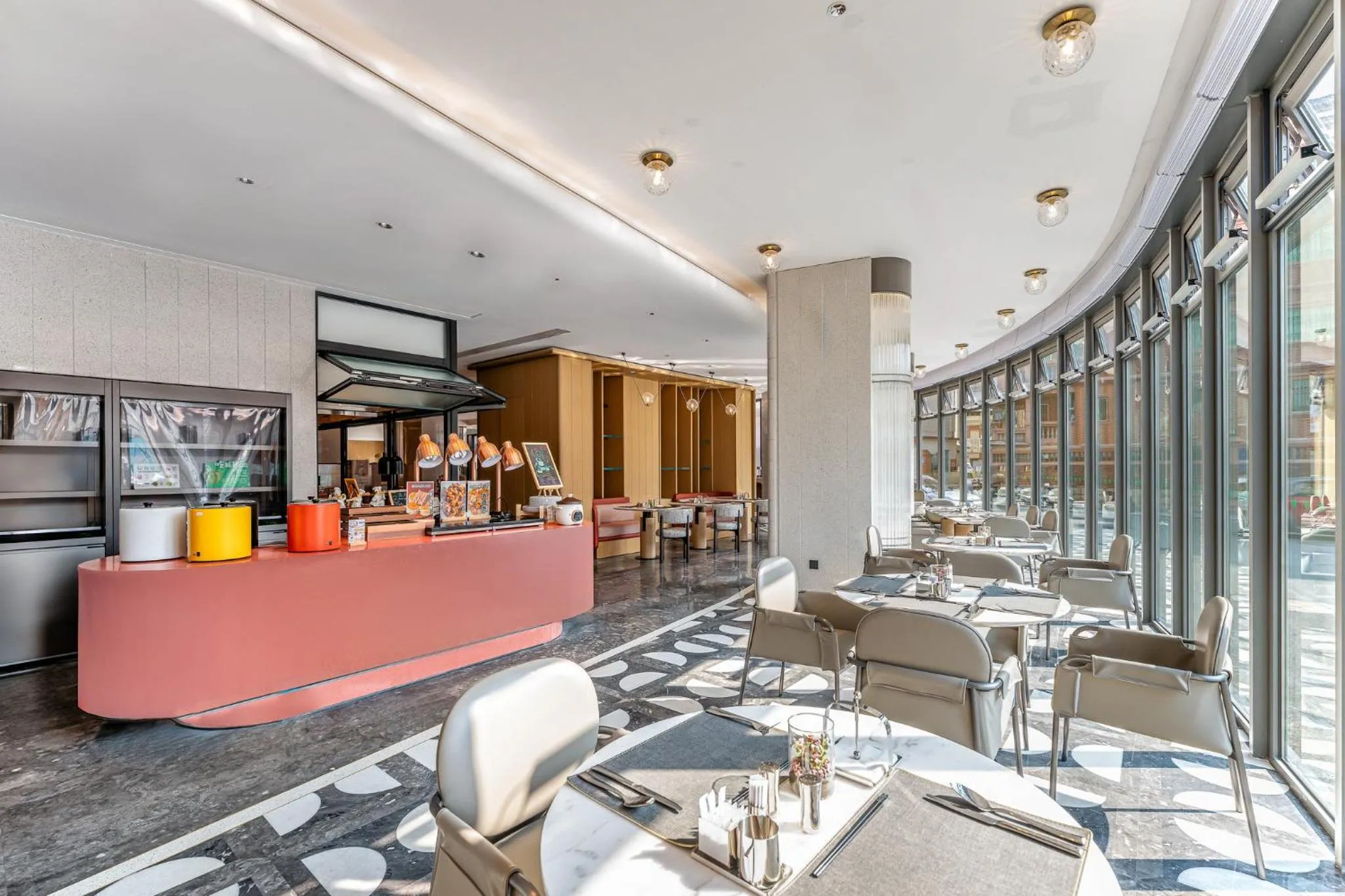 Restaurant/places to eat in EVEN Hotel Quanzhou City Center by IHG