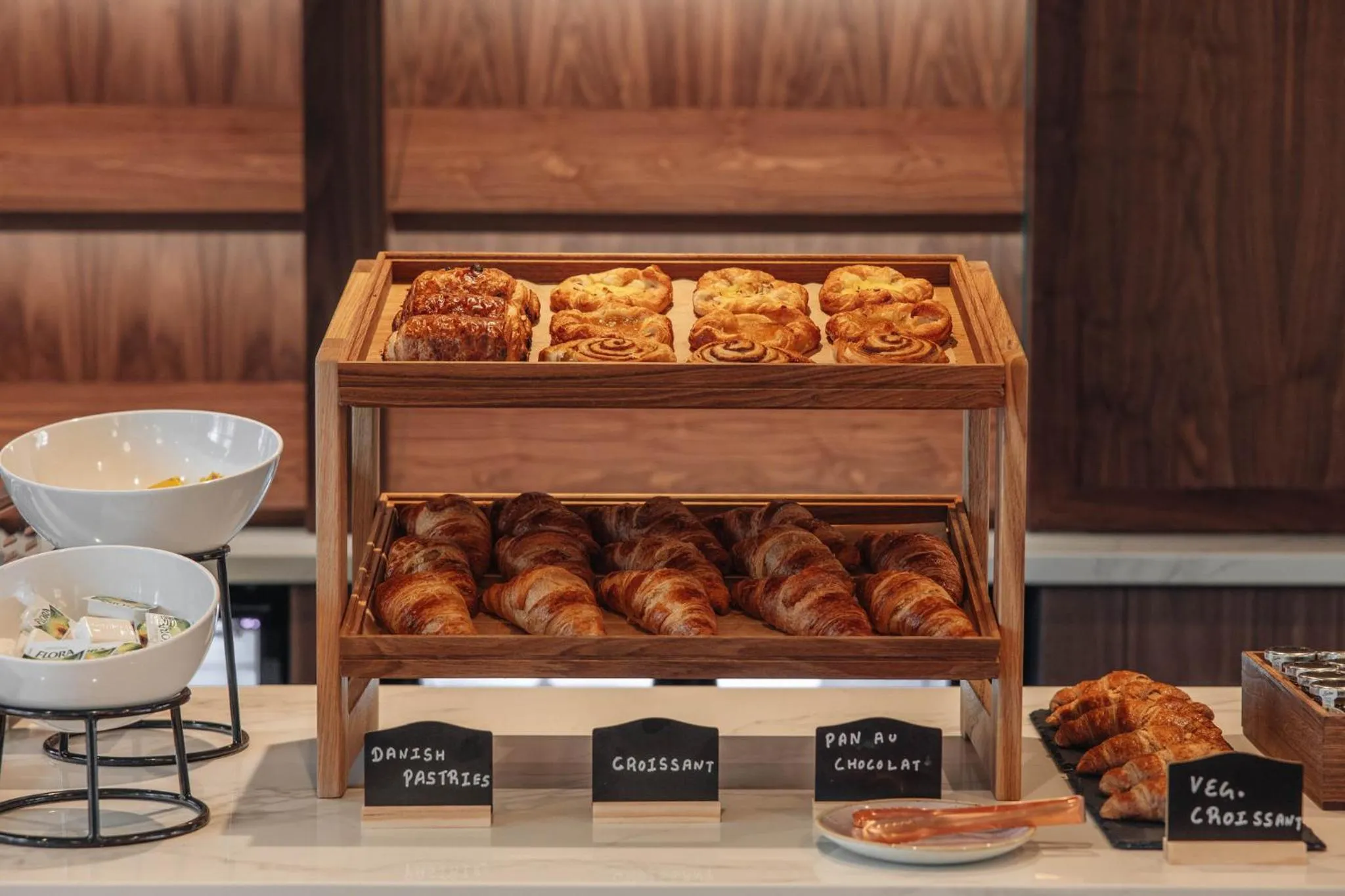 Restaurant/places to eat in Hotel Indigo London Clerkenwell by IHG