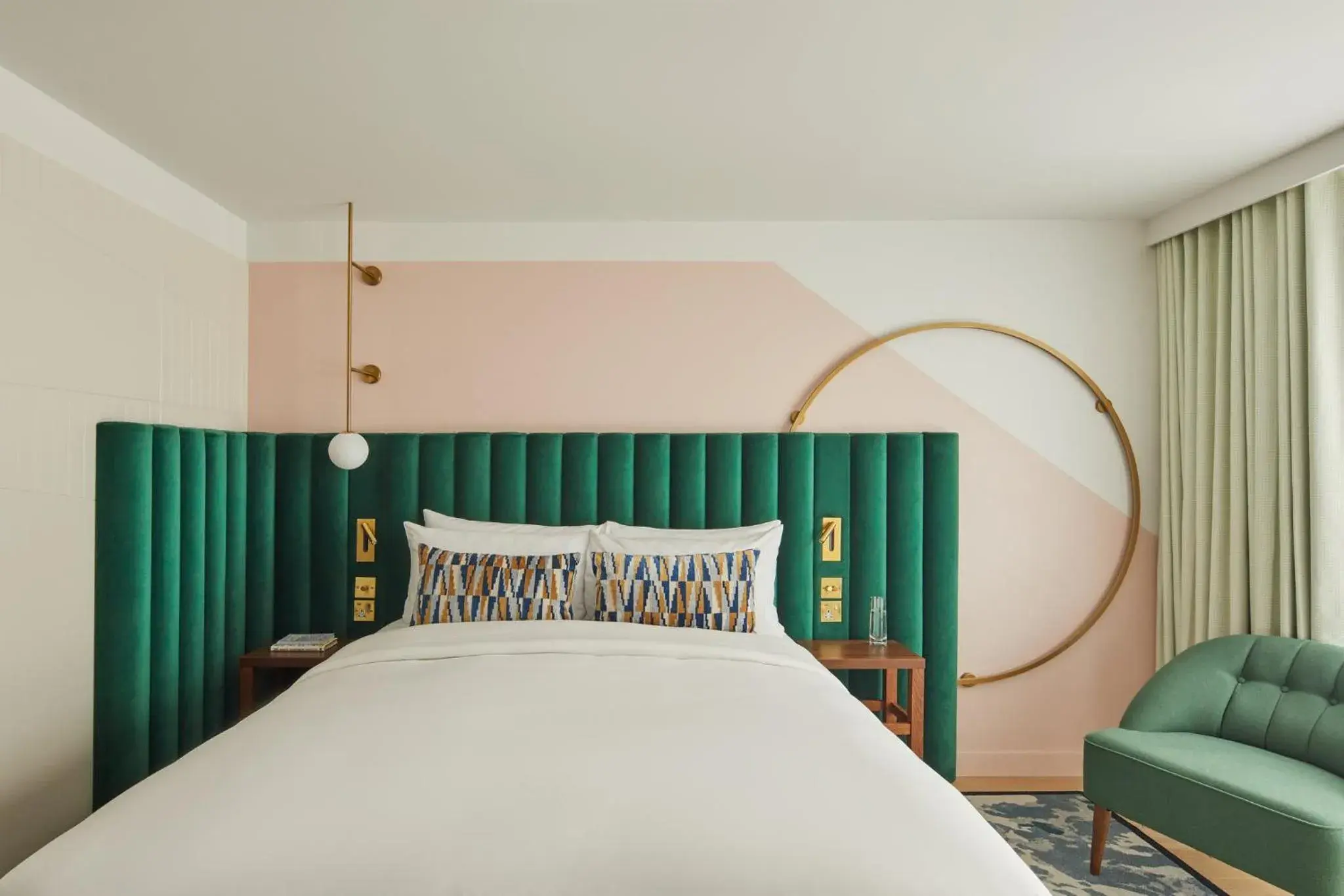 Standard Room in Hotel Indigo London Clerkenwell by IHG Standard Room in Hotel Indigo London Clerkenwell by IHG