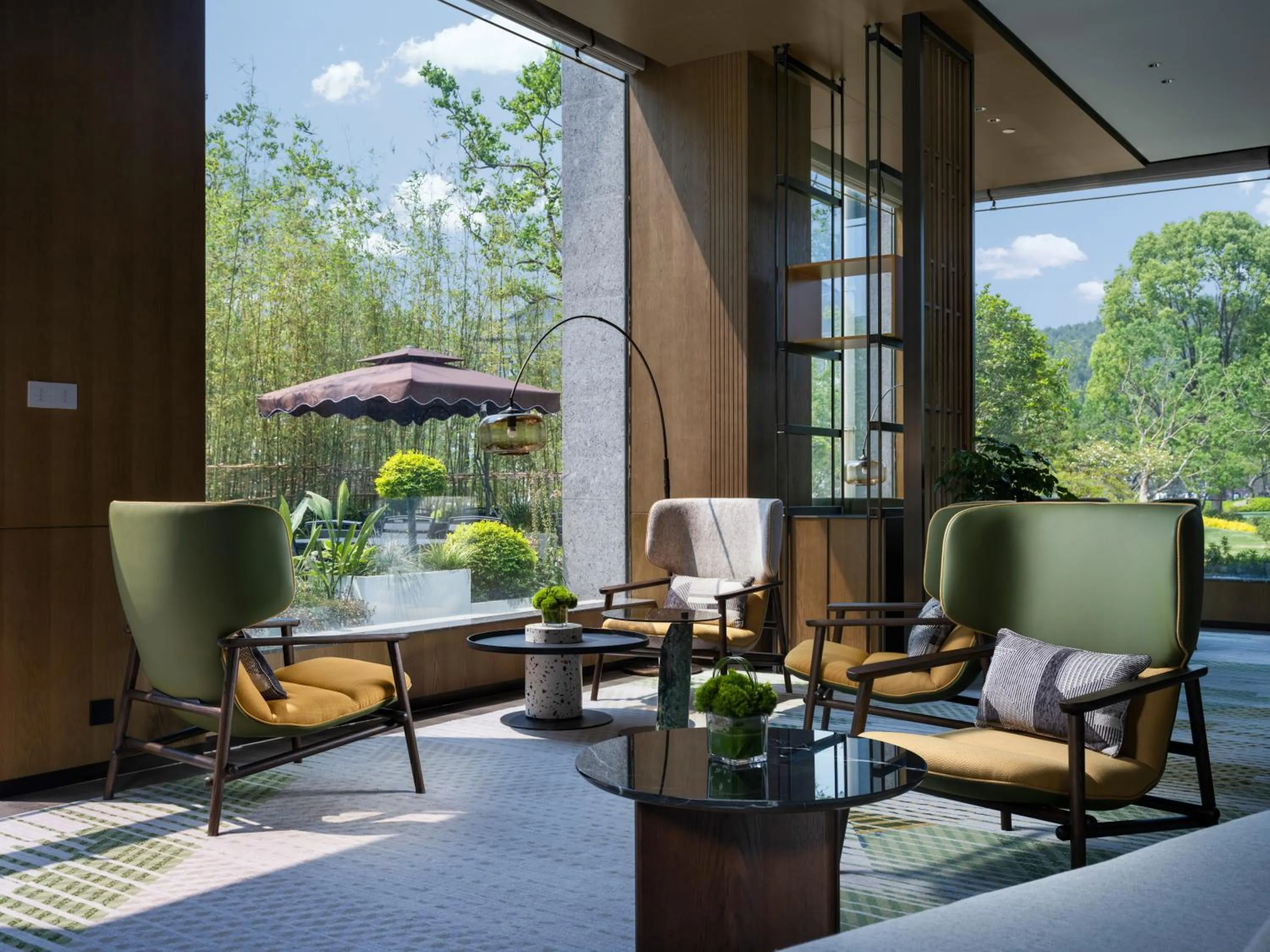 Seating area in Holiday Inn Xuzhou Yunquan by IHG