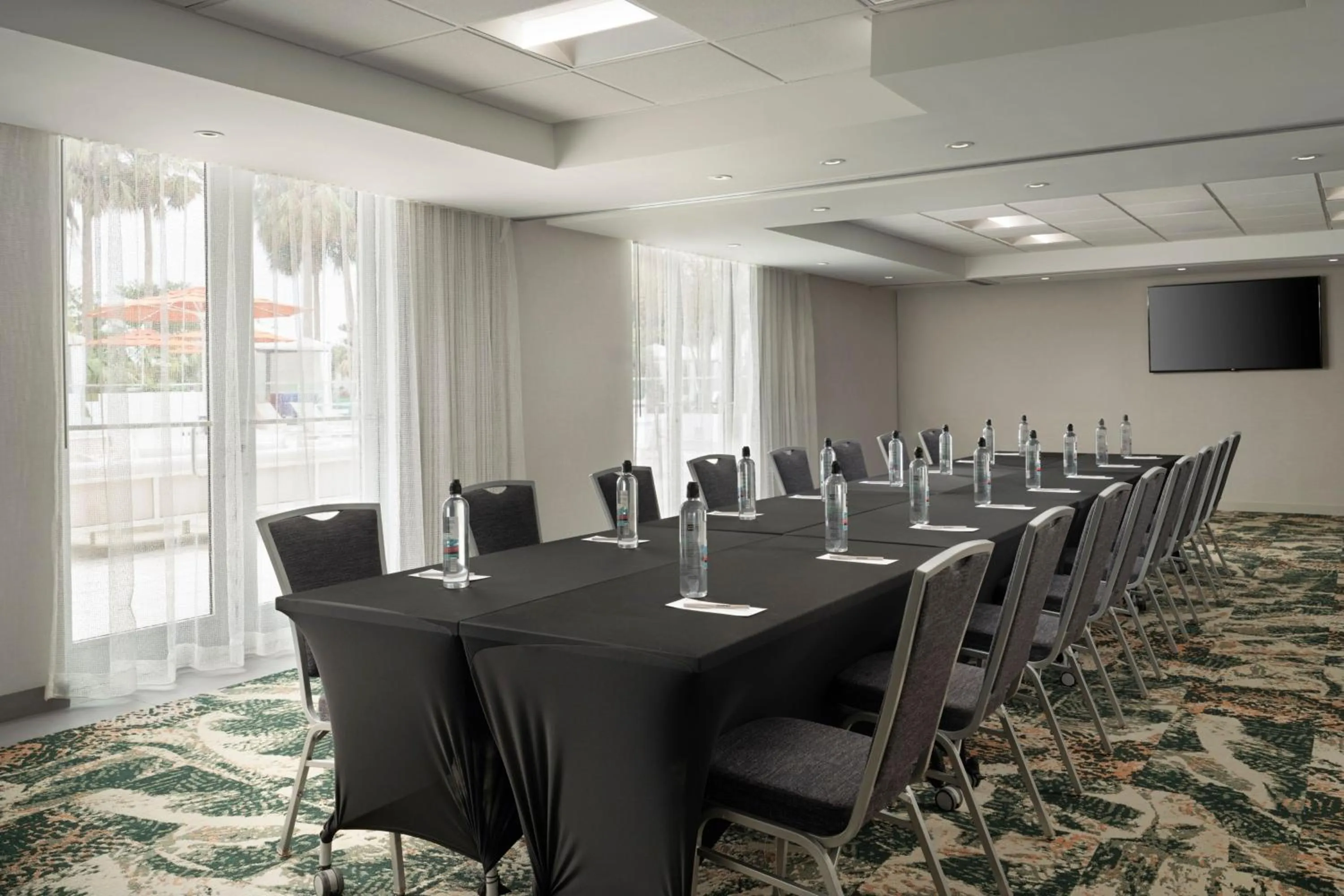 Meeting/conference room in Residence Inn by Marriott Miami Beach Surfside