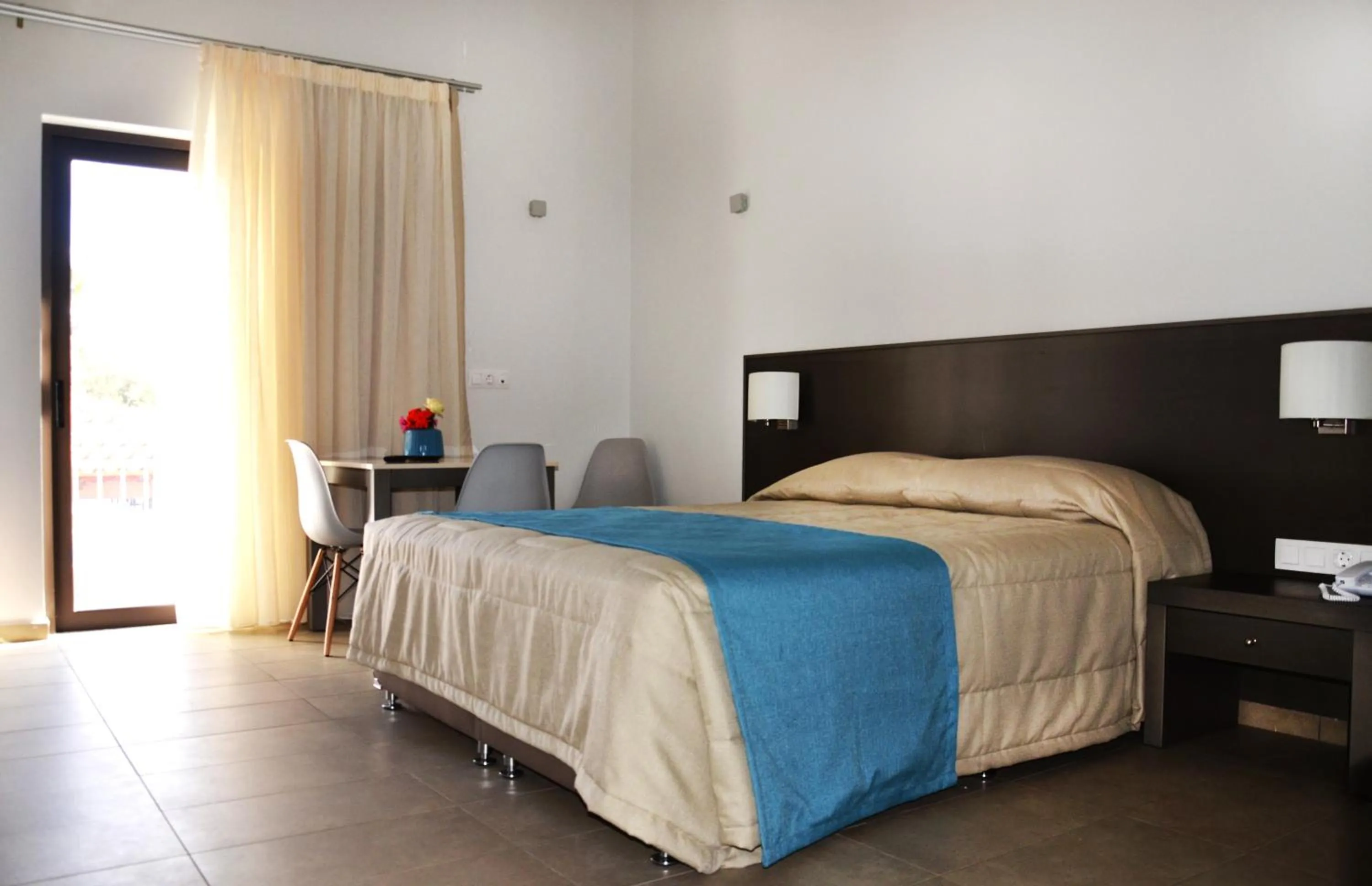 Bed in Ledra Maleme Hotel