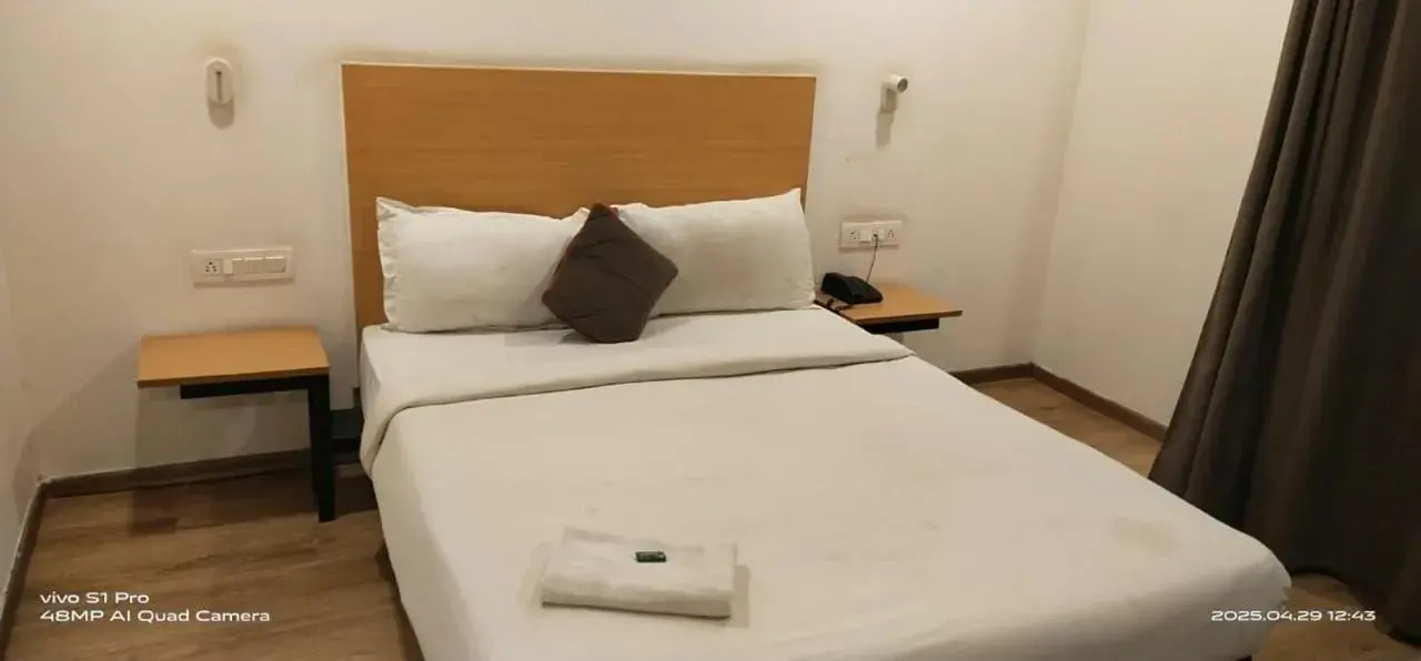 Deluxe Twin Room - single occupancy in Hotel Eureka Grand Deluxe Twin Room - single occupancy in Hotel Eureka Grand