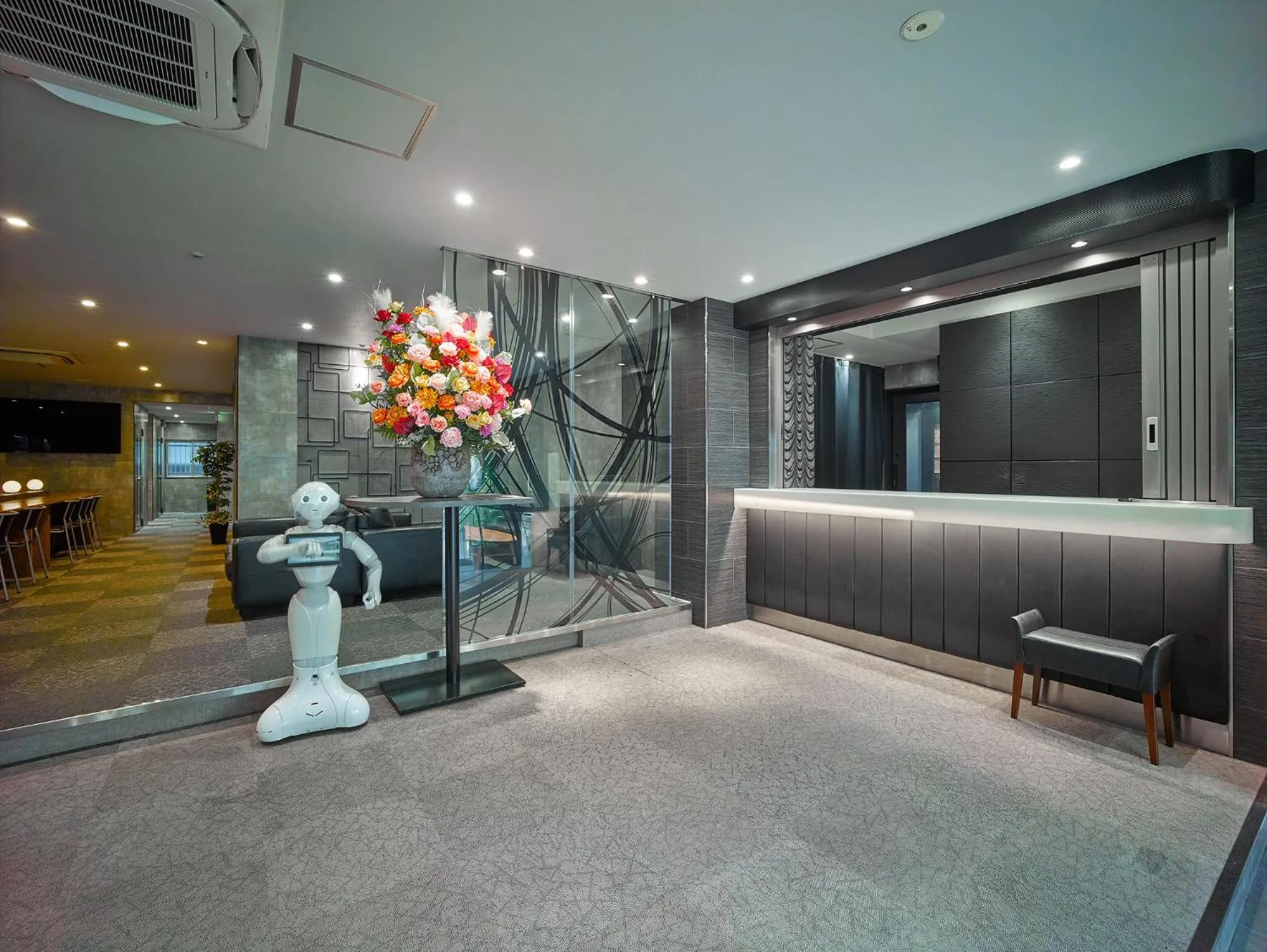 Lobby or reception in Hotel Sunplaza 2 Annex