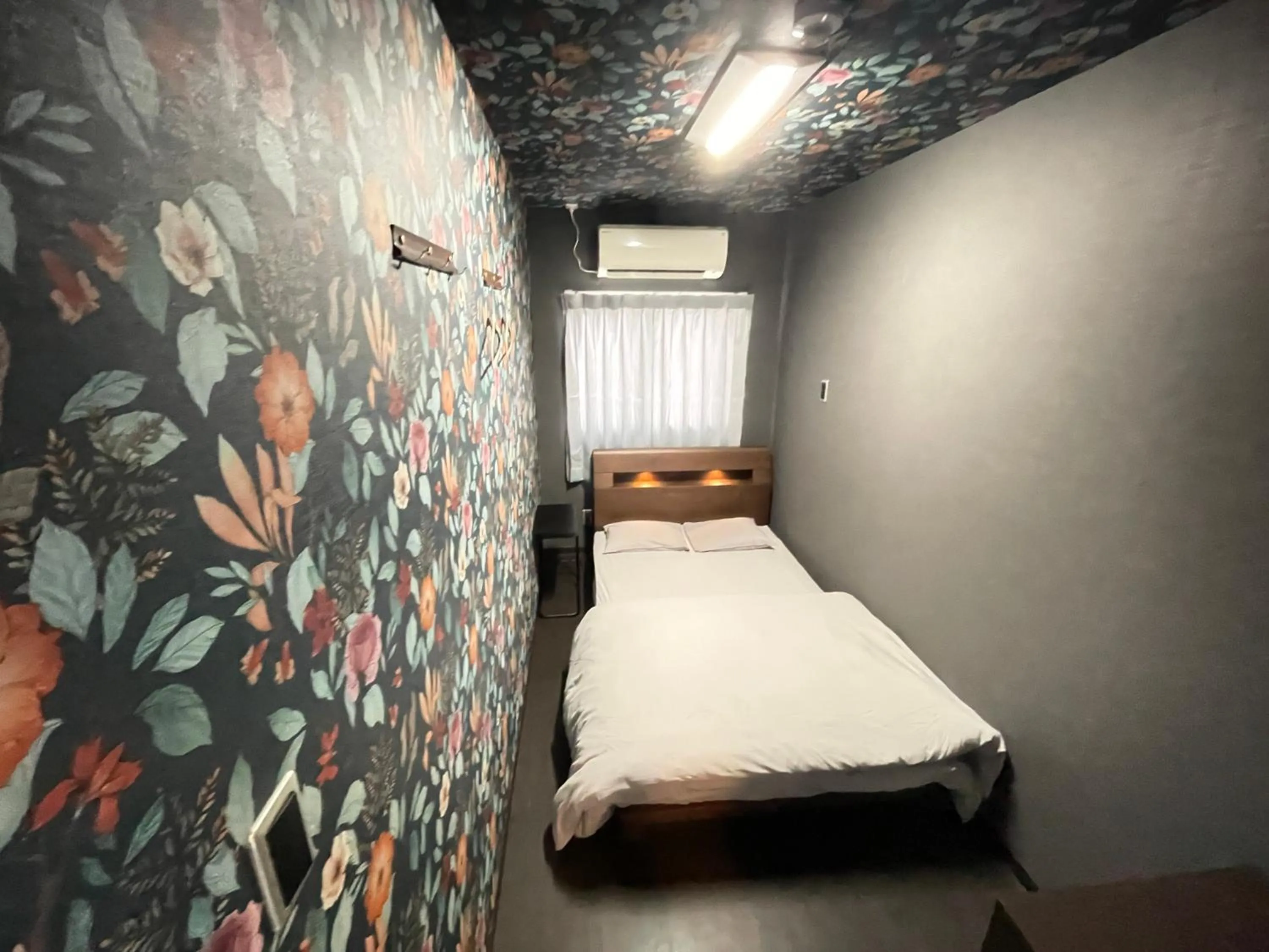 Economy Double Room in Hotel Sunplaza 2 Annex