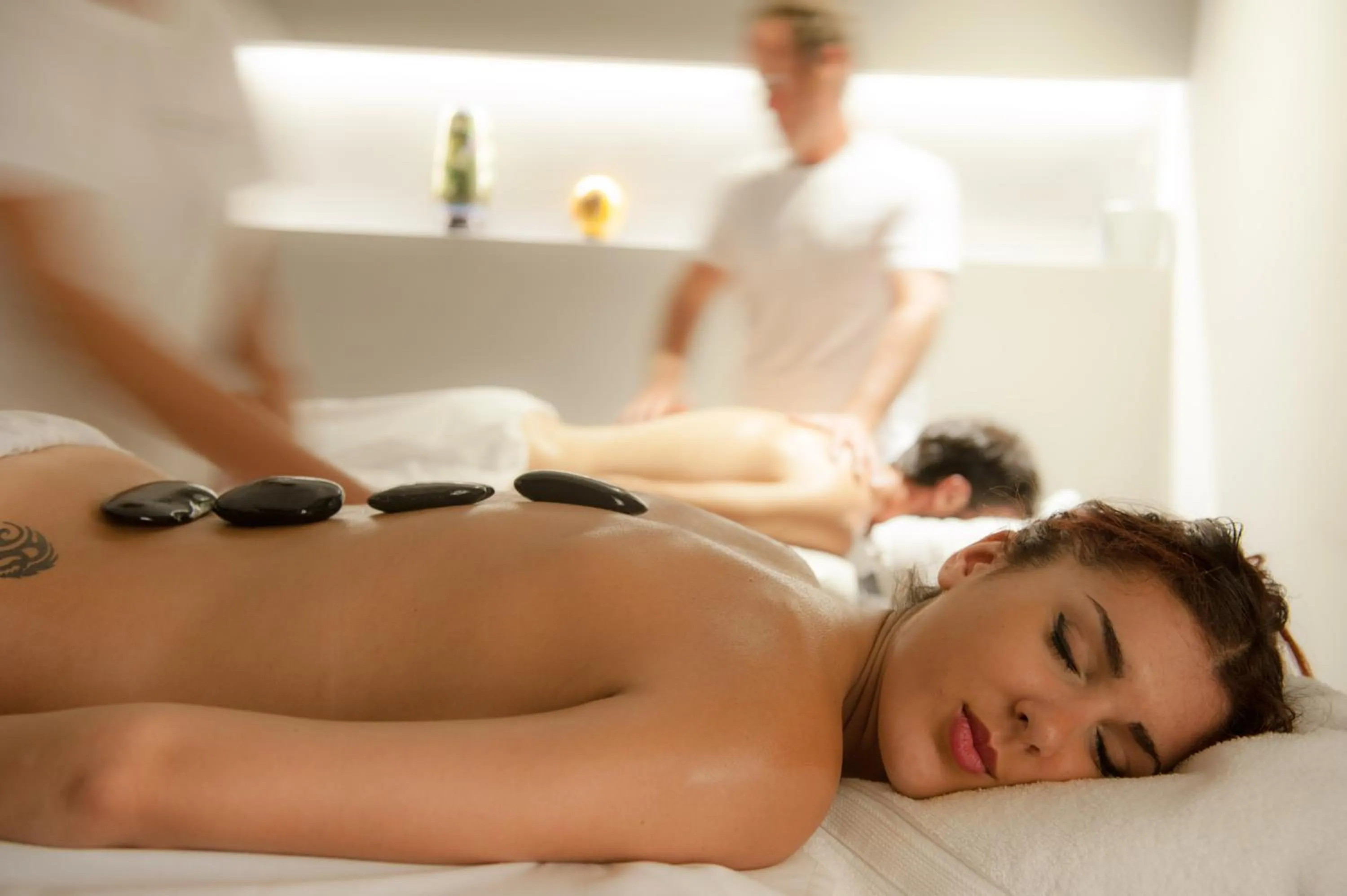 Massage in Chateau Glili