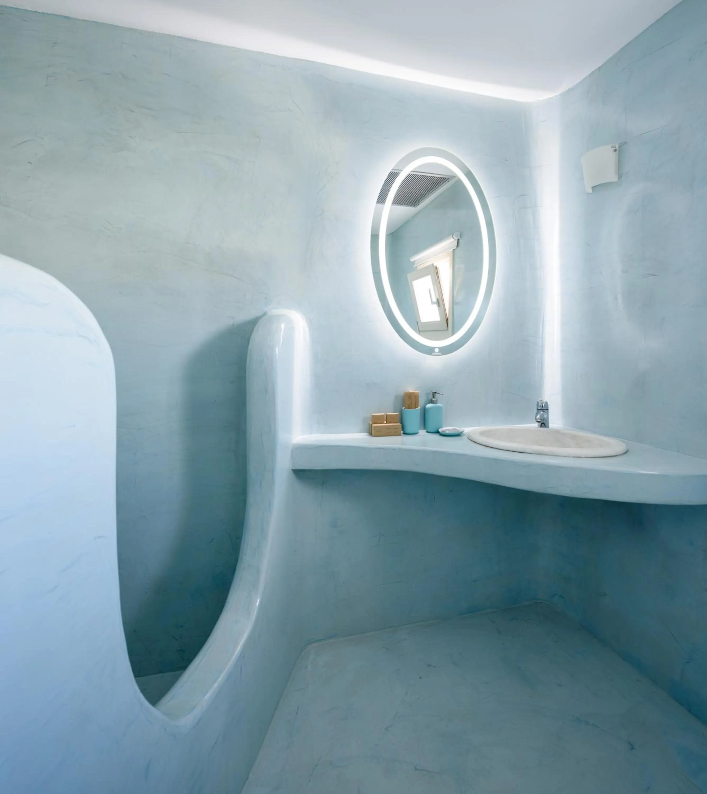 Bathroom in Ode Villa Oia Caldera & Sunset View