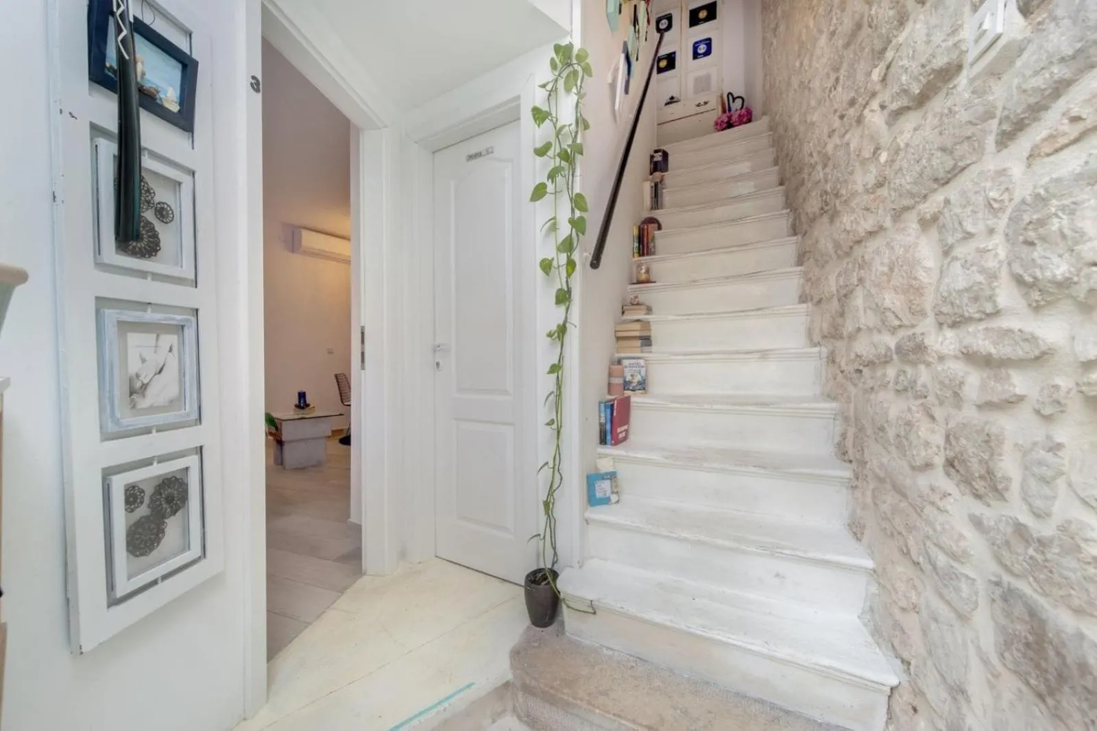 Property building in Apartments Casa Ivona