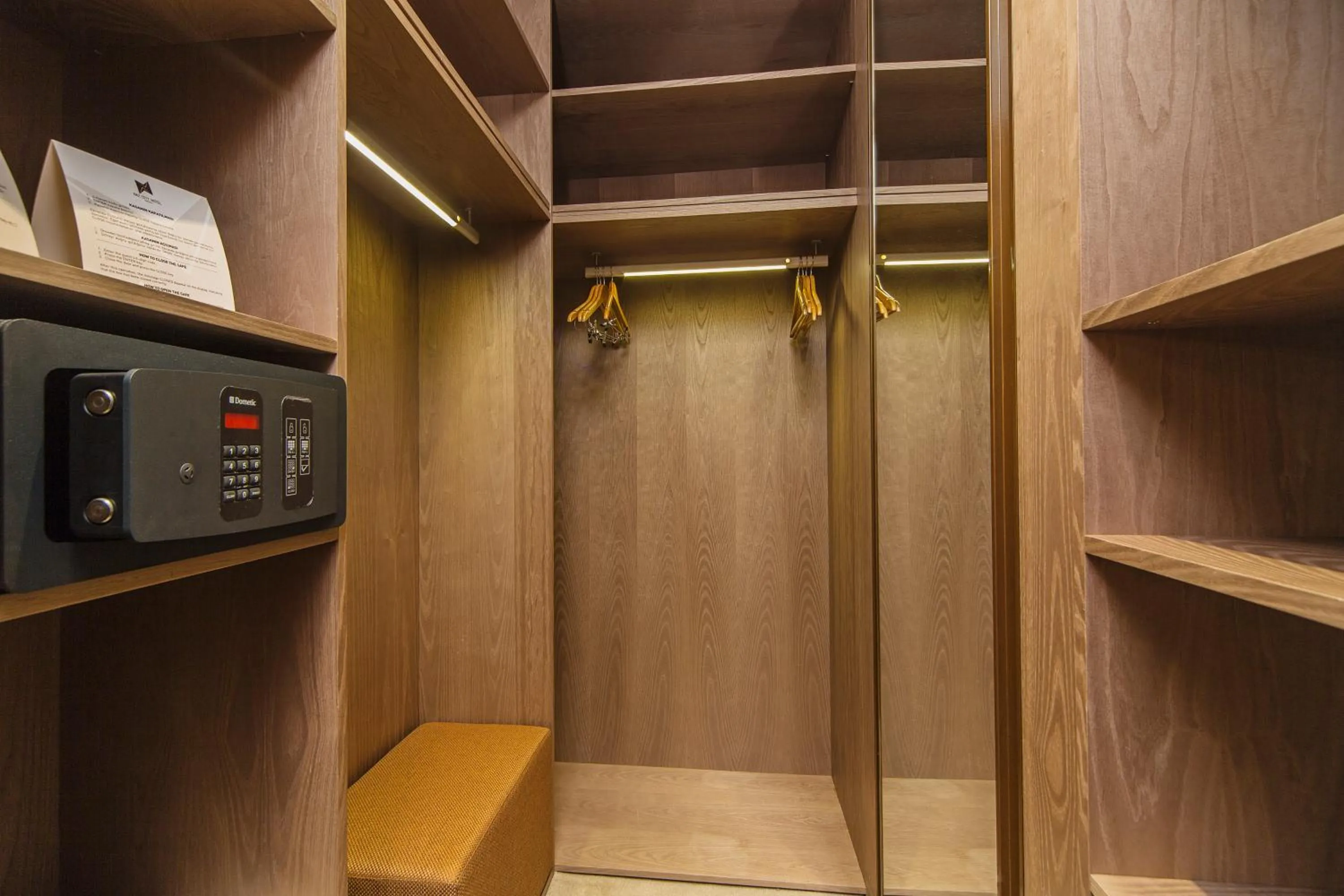 Decorative detail in Naz City Hotel Taksim - Special Category