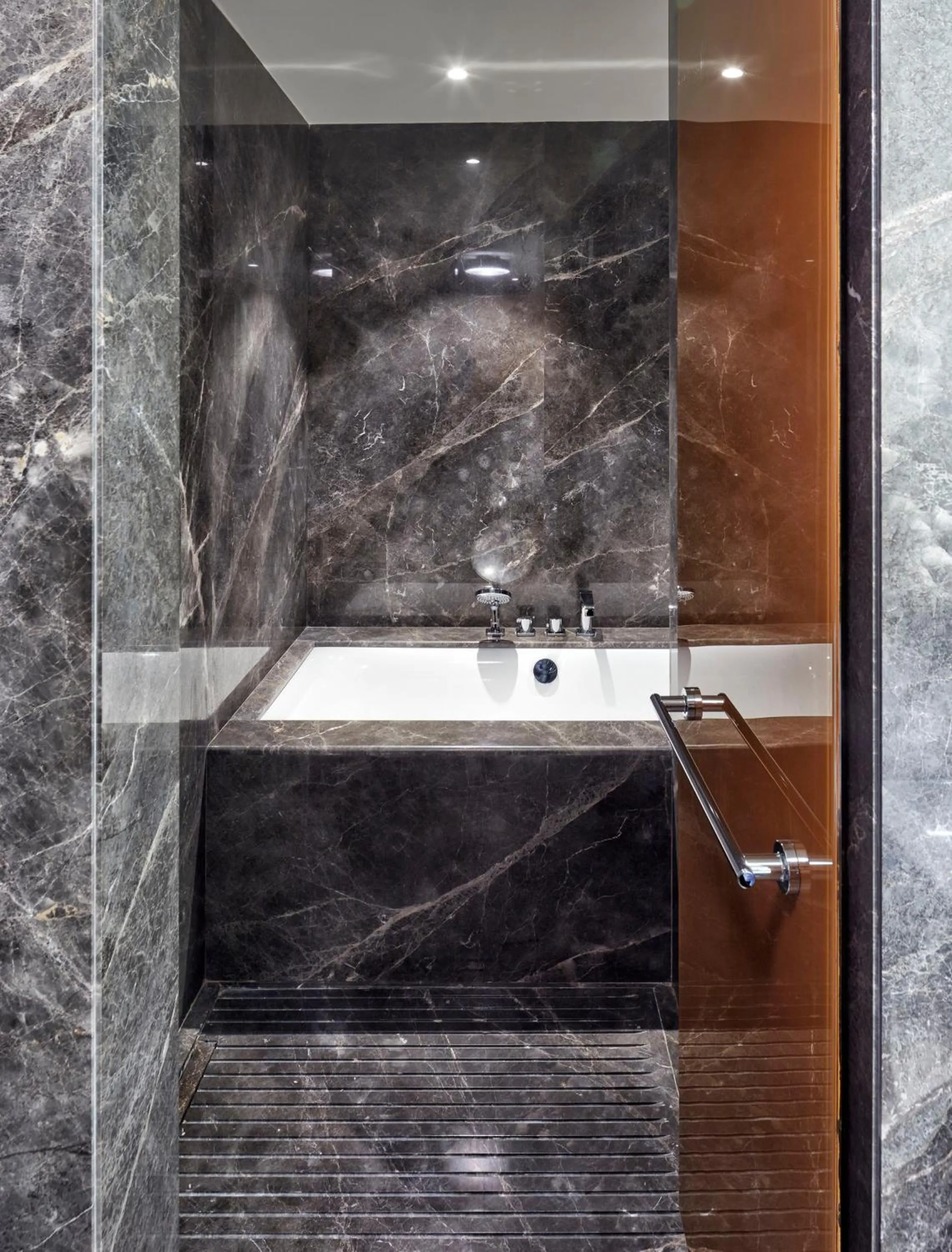 Hot Tub in Naz City Hotel Taksim - Special Category